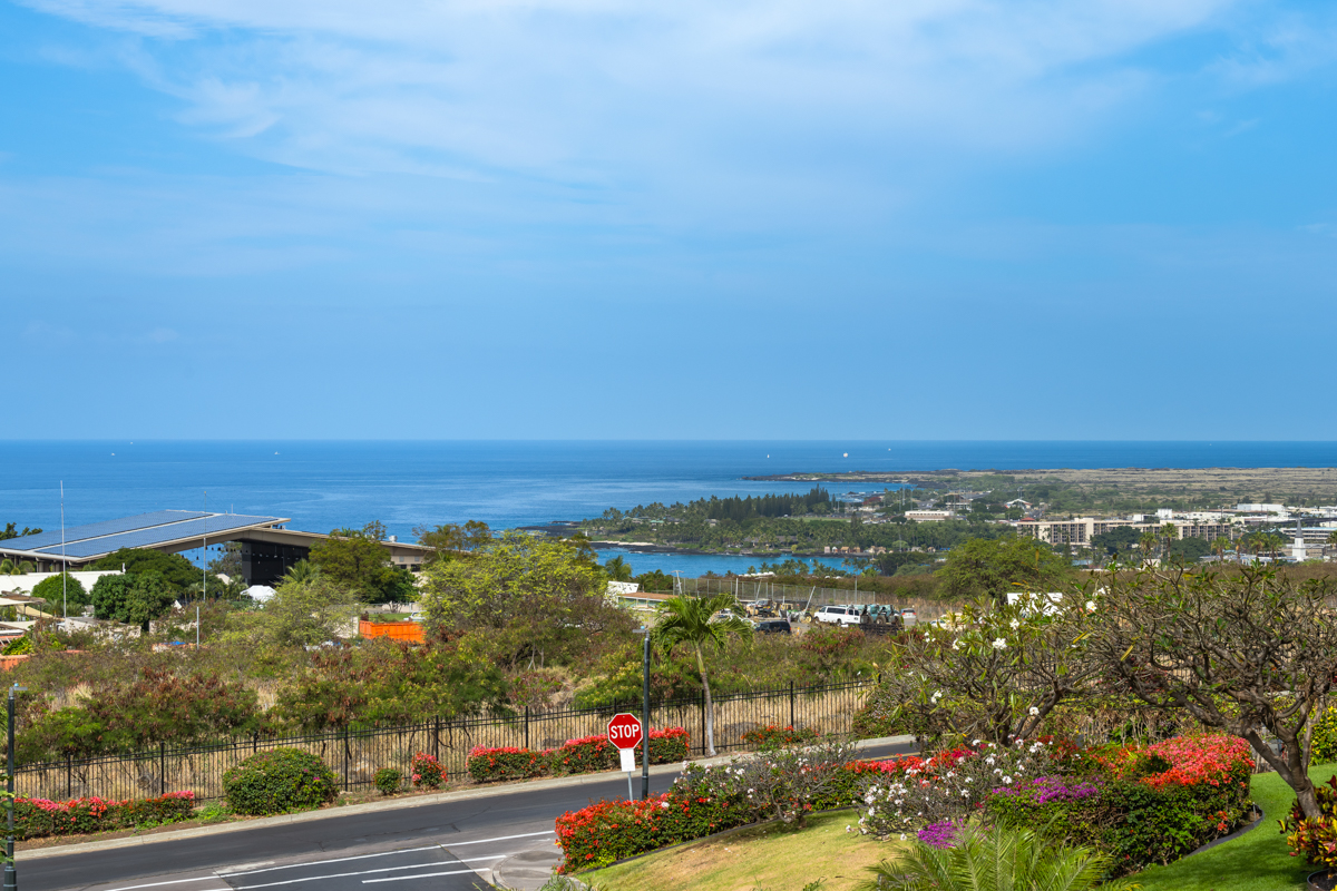 75-346 HUALALAI RD B205