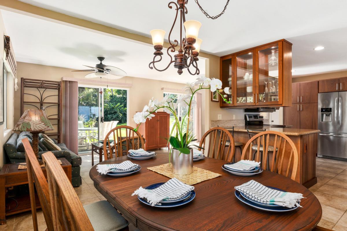 77-6455 LEILANI ST
