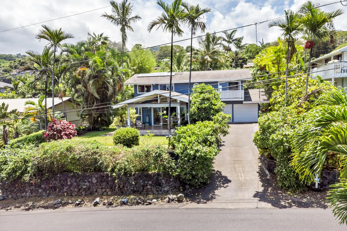 77-6455 LEILANI ST