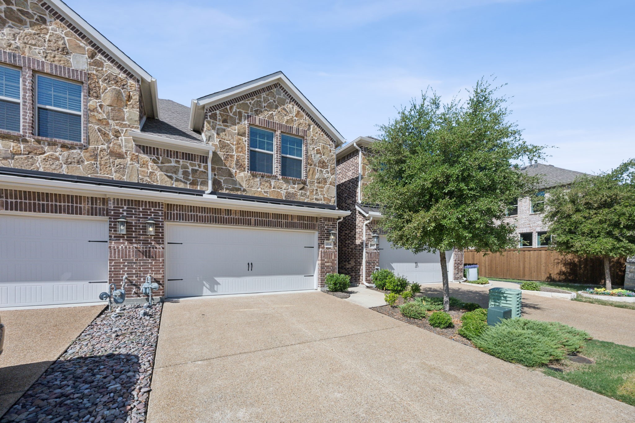 1014 Mj Brown Street