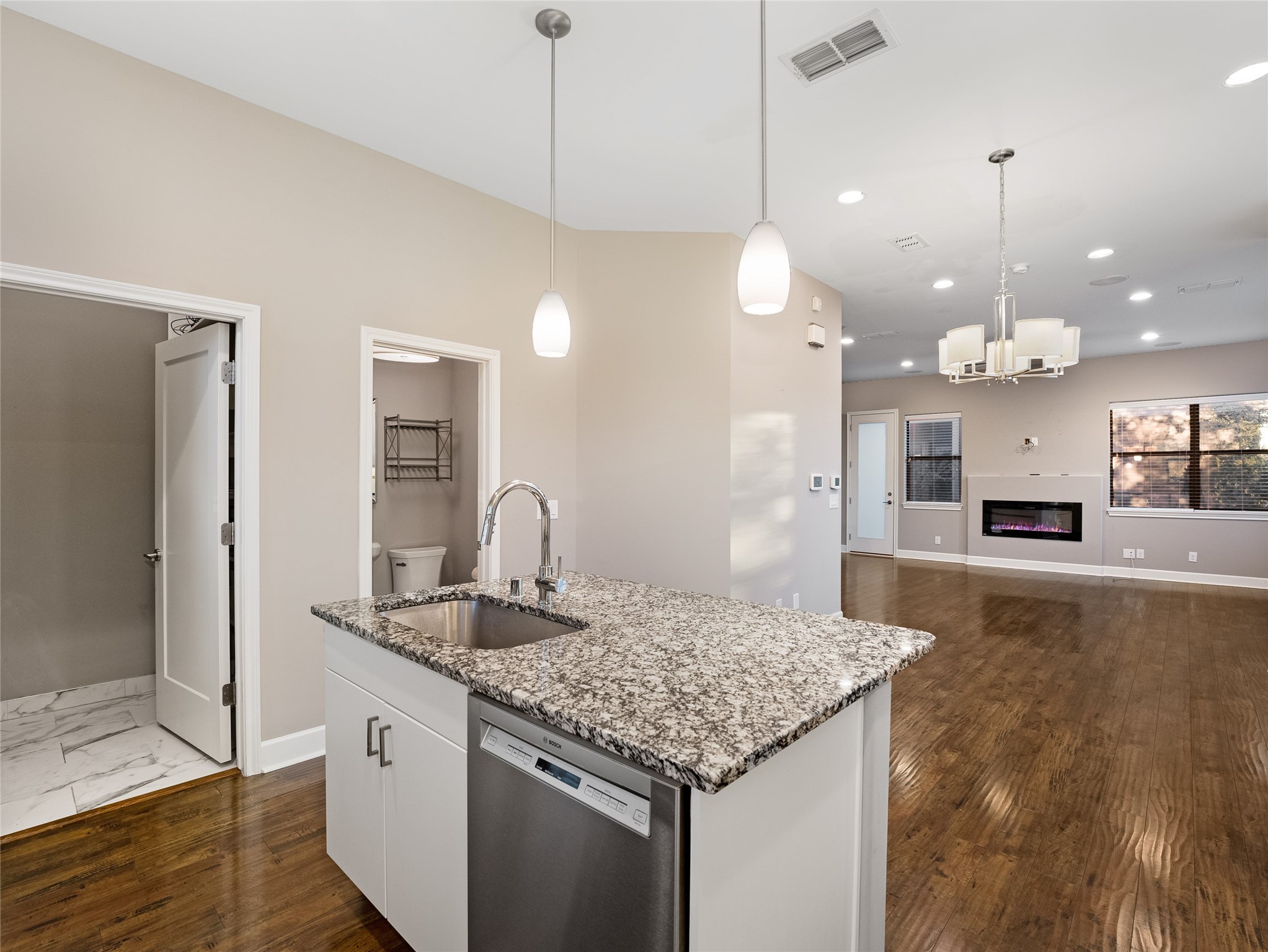 1801 Annex Avenue 501