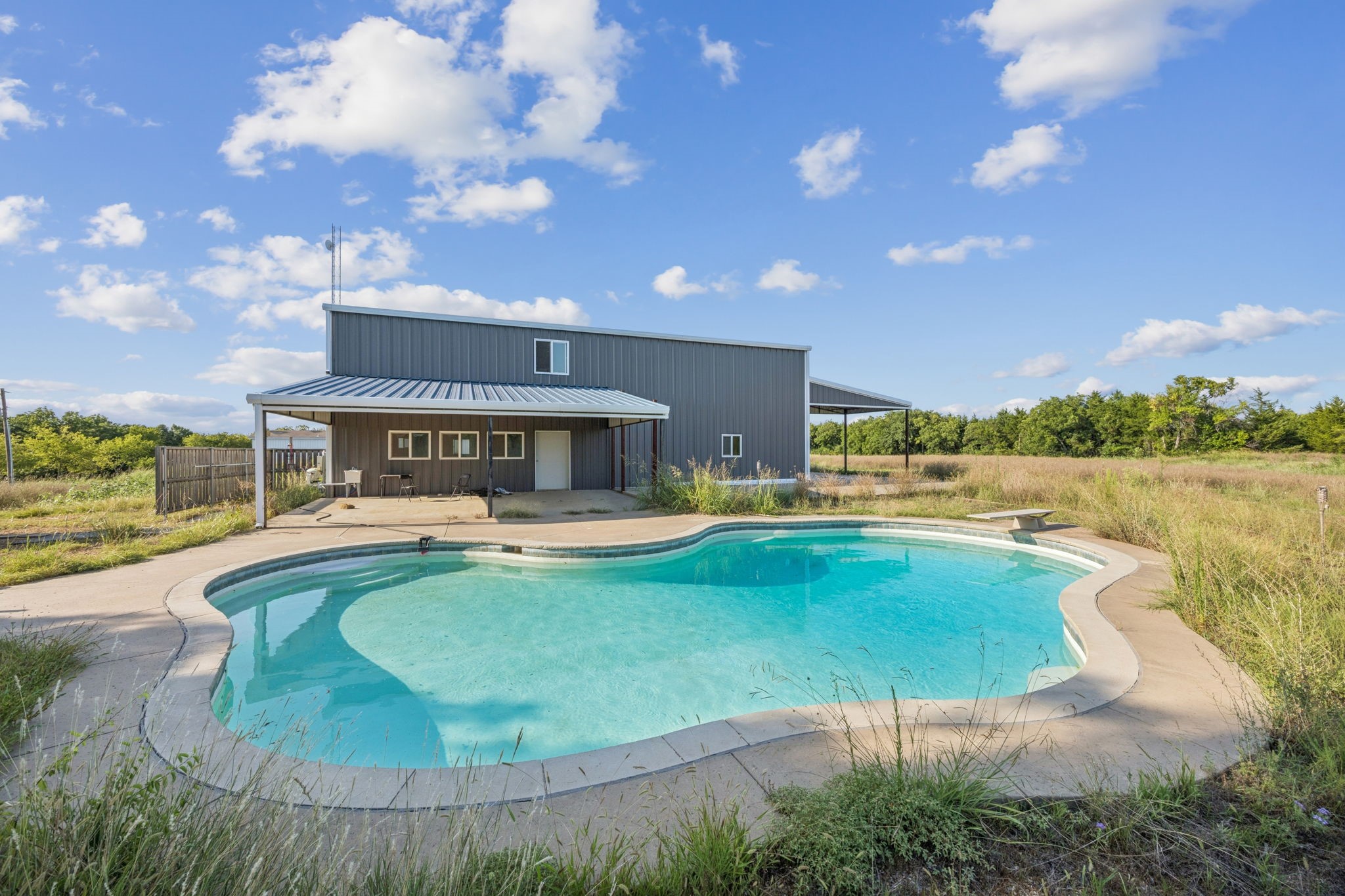9530 County Road 581