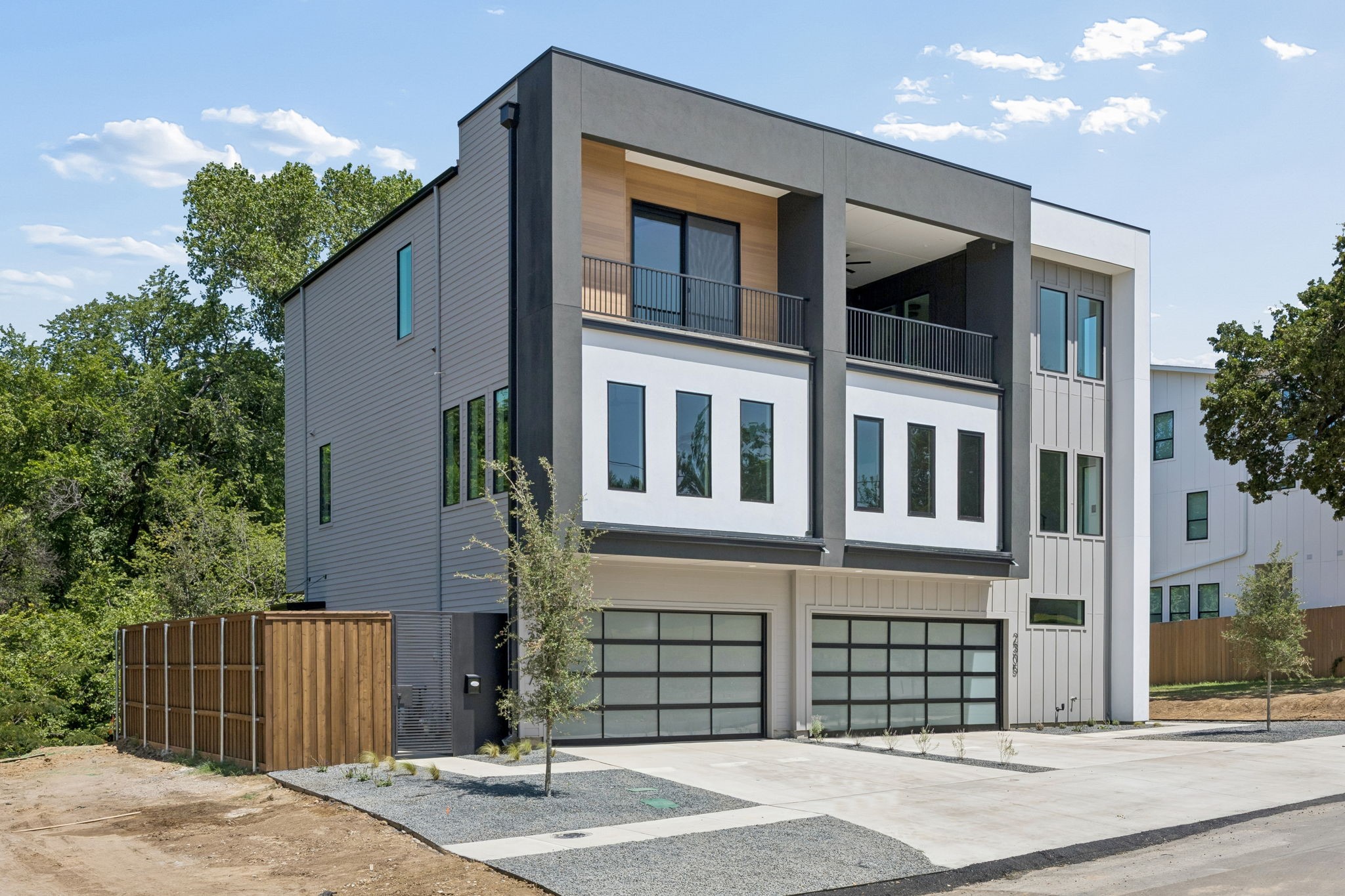 2307 Kings Road