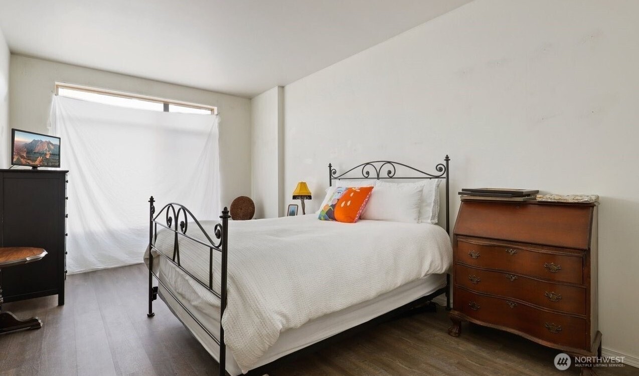701 Columbia Street Unit: 602