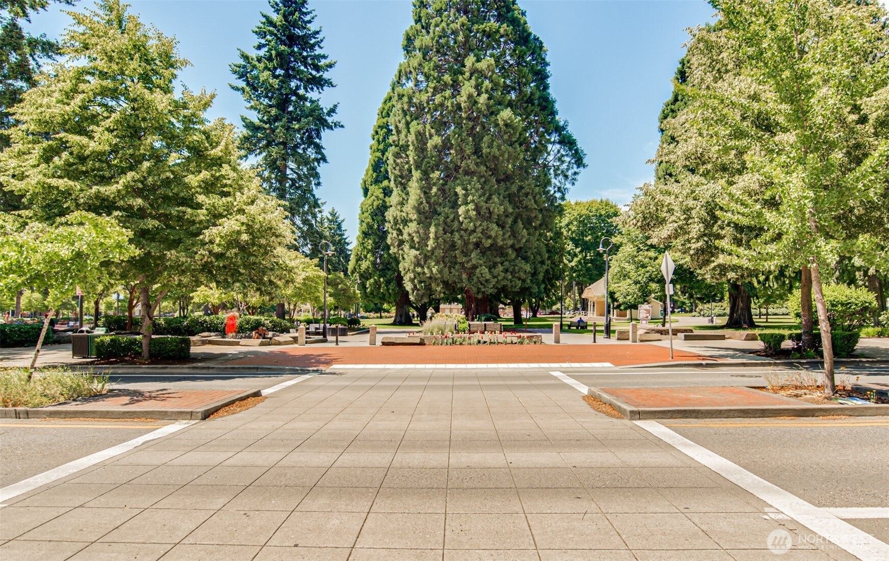 701 Columbia Street Unit: 602