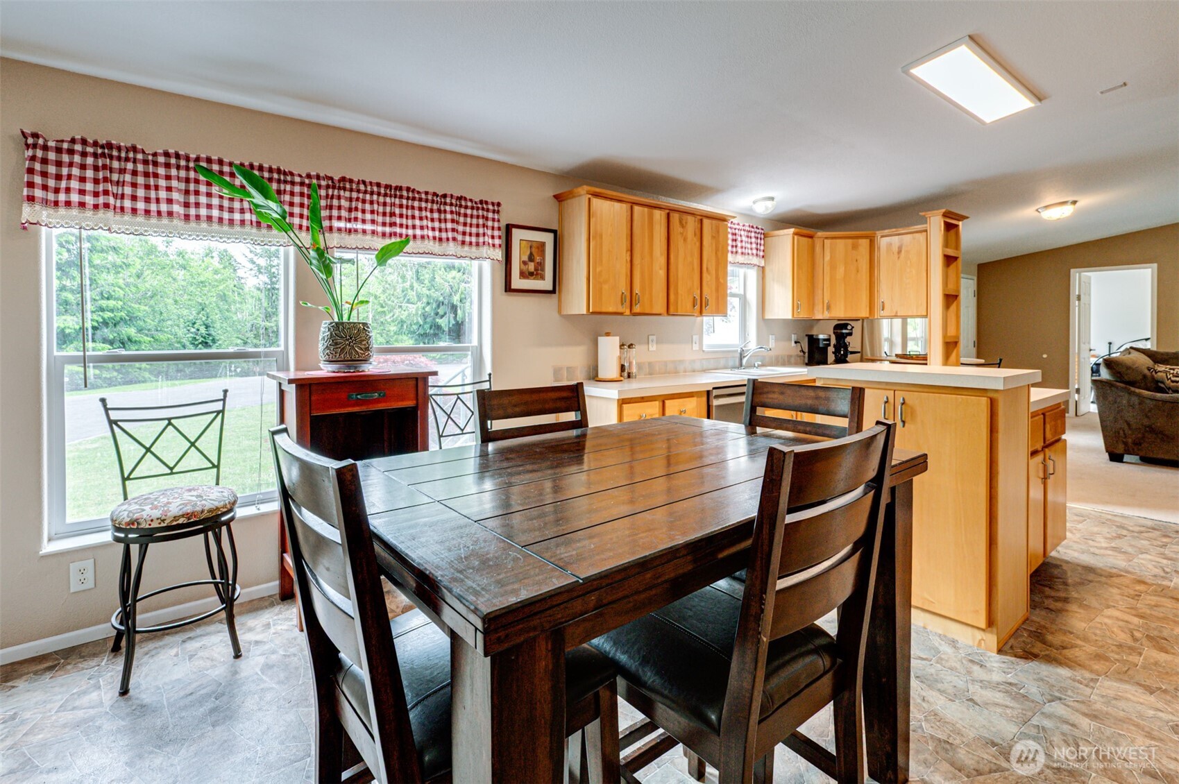 121 6 Sheila Drive
