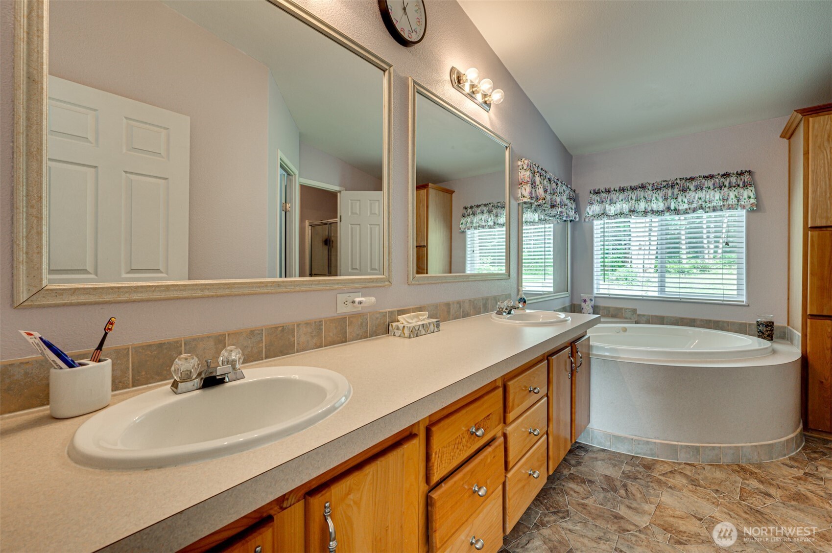 121 6 Sheila Drive