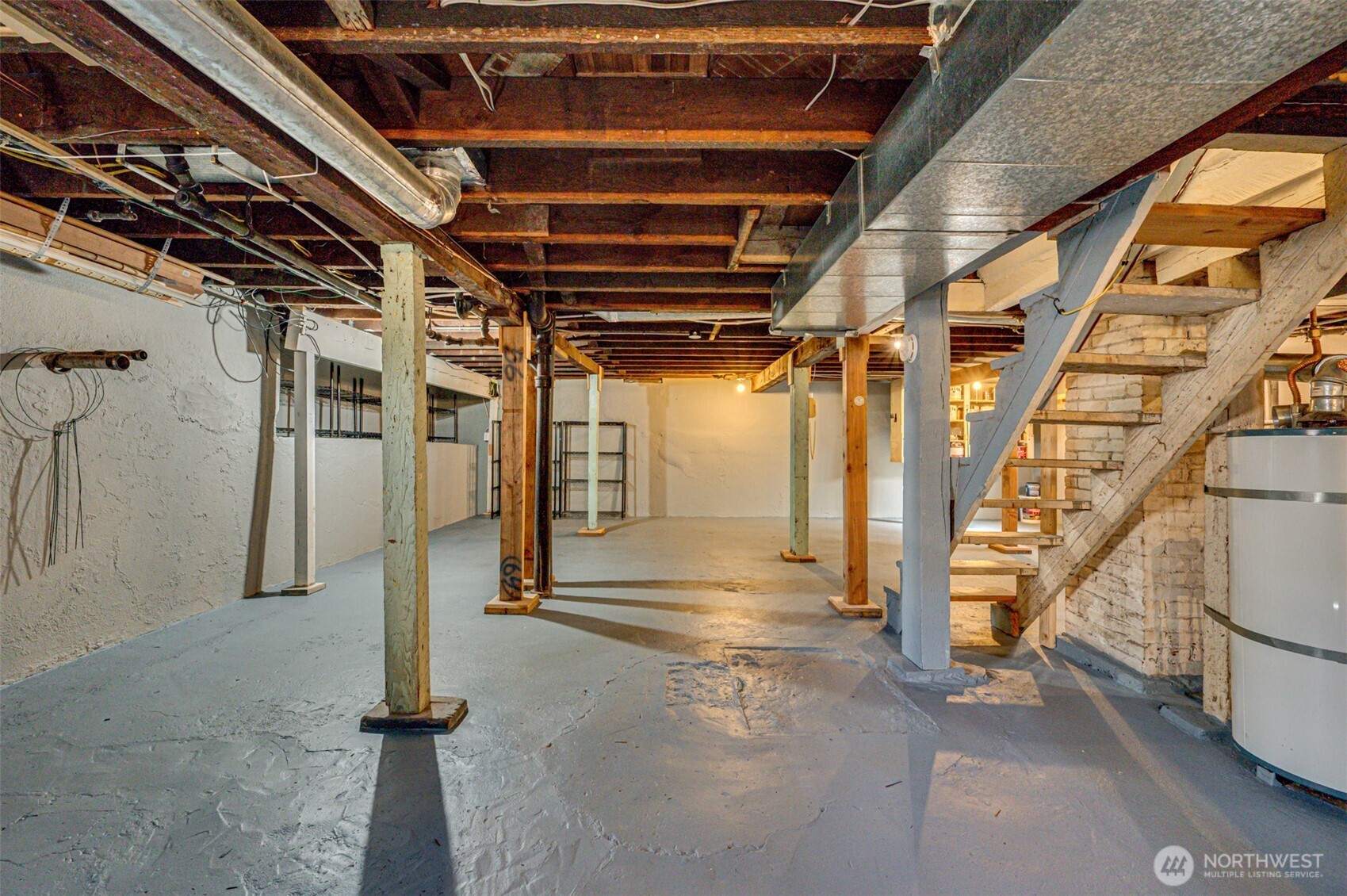 307 E 22nd Street