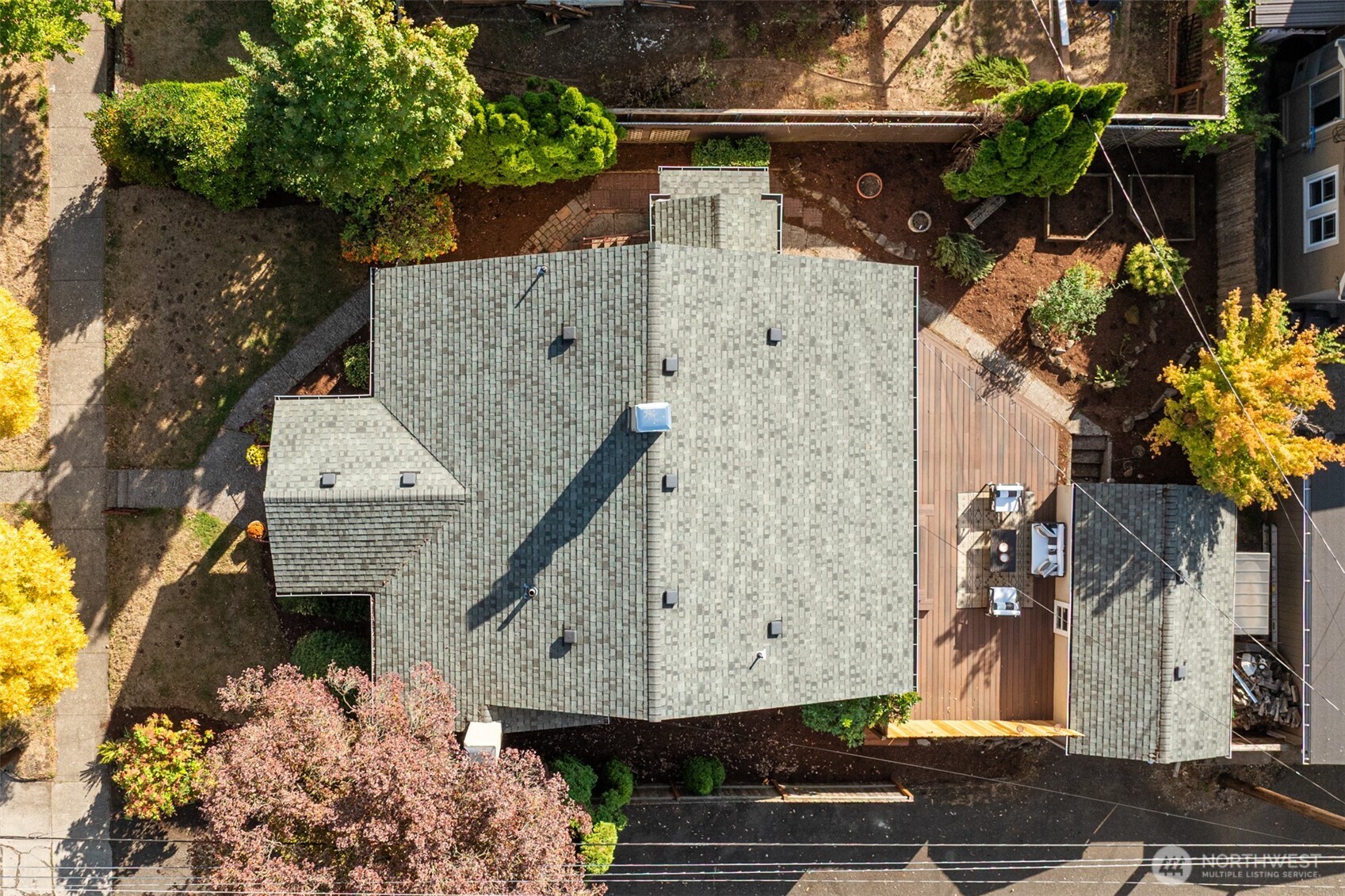 307 E 22nd Street