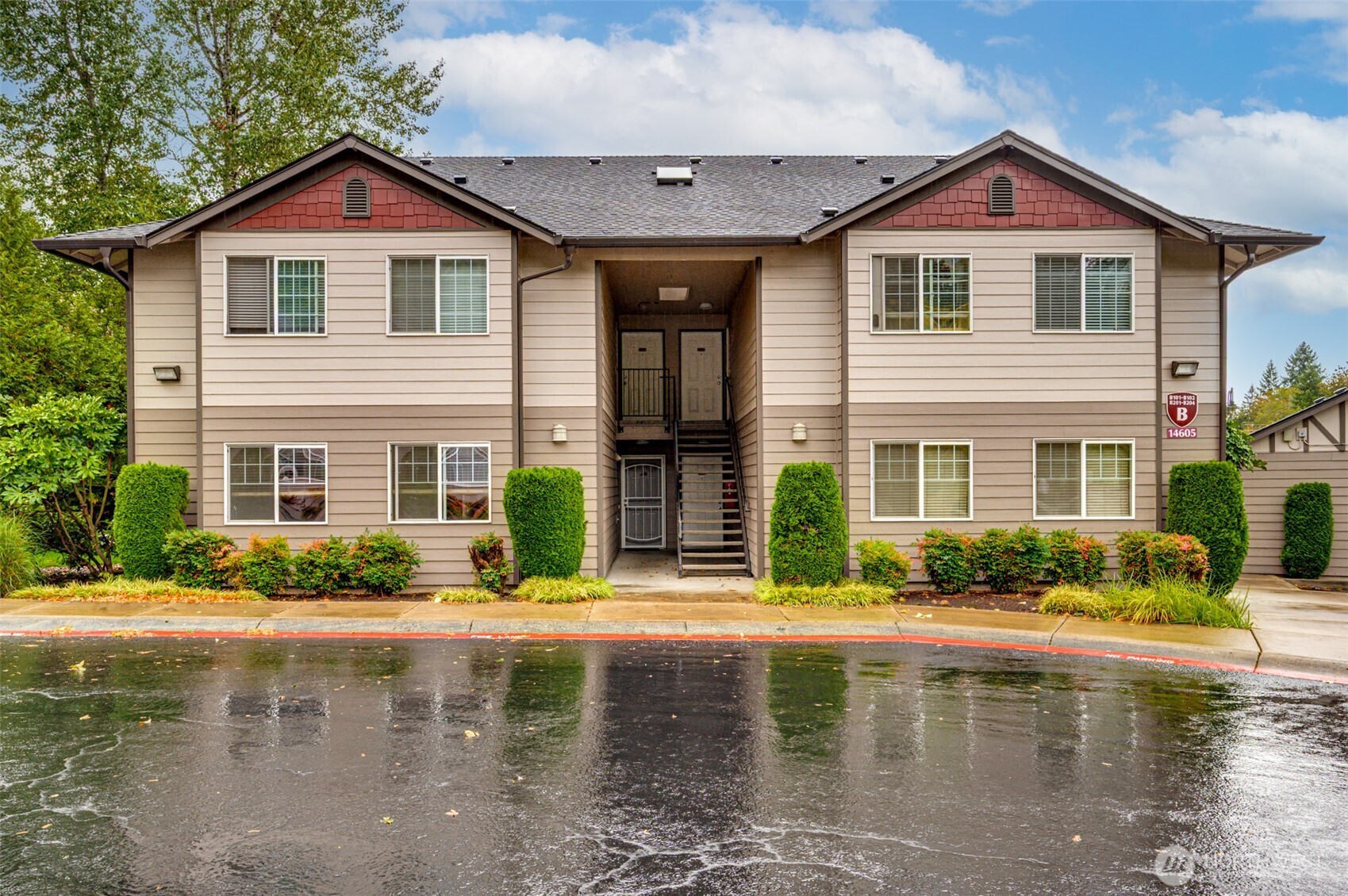14605 NE 20th Avenue Unit: B101