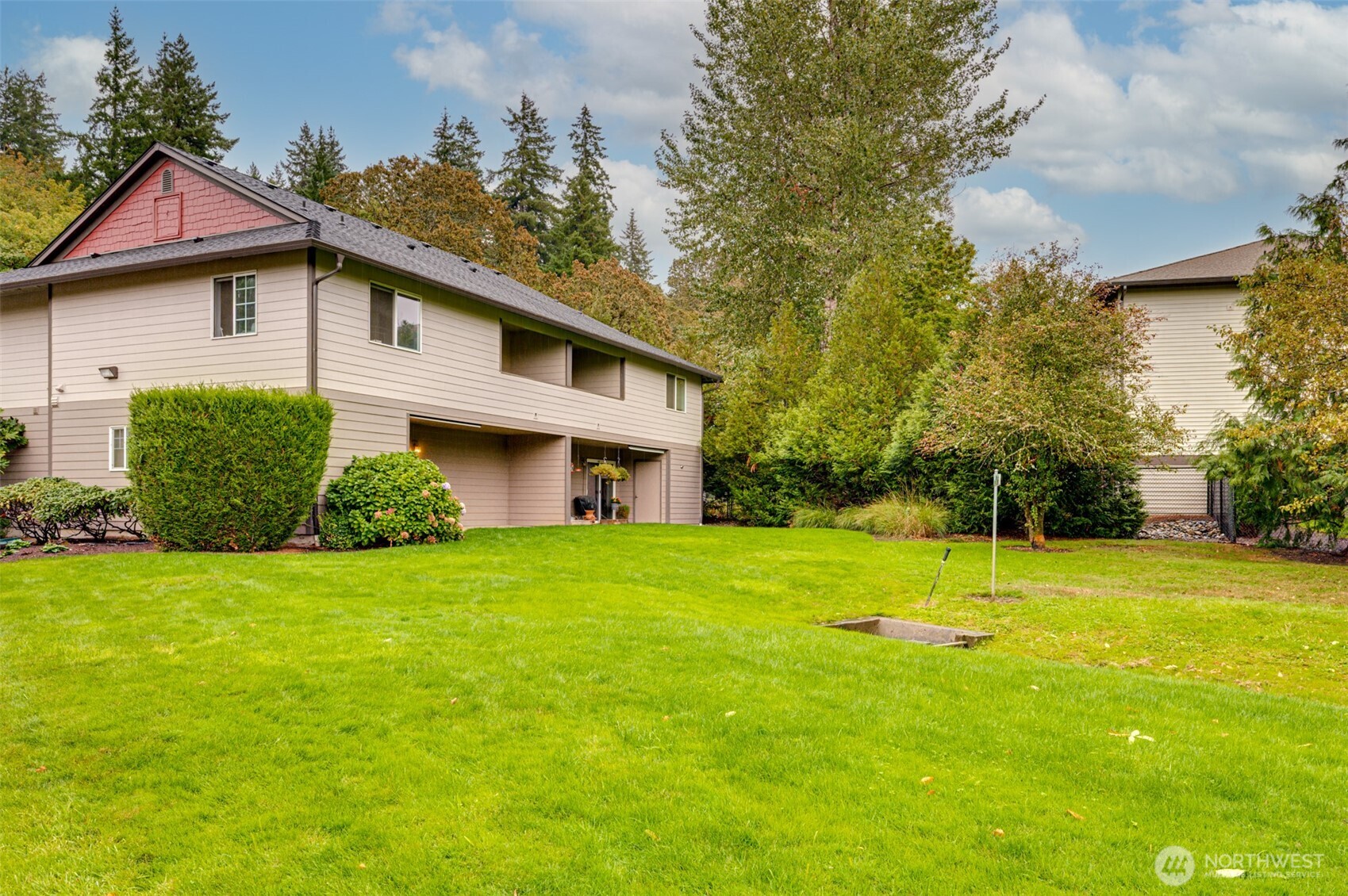 14605 NE 20th Avenue Unit: B101