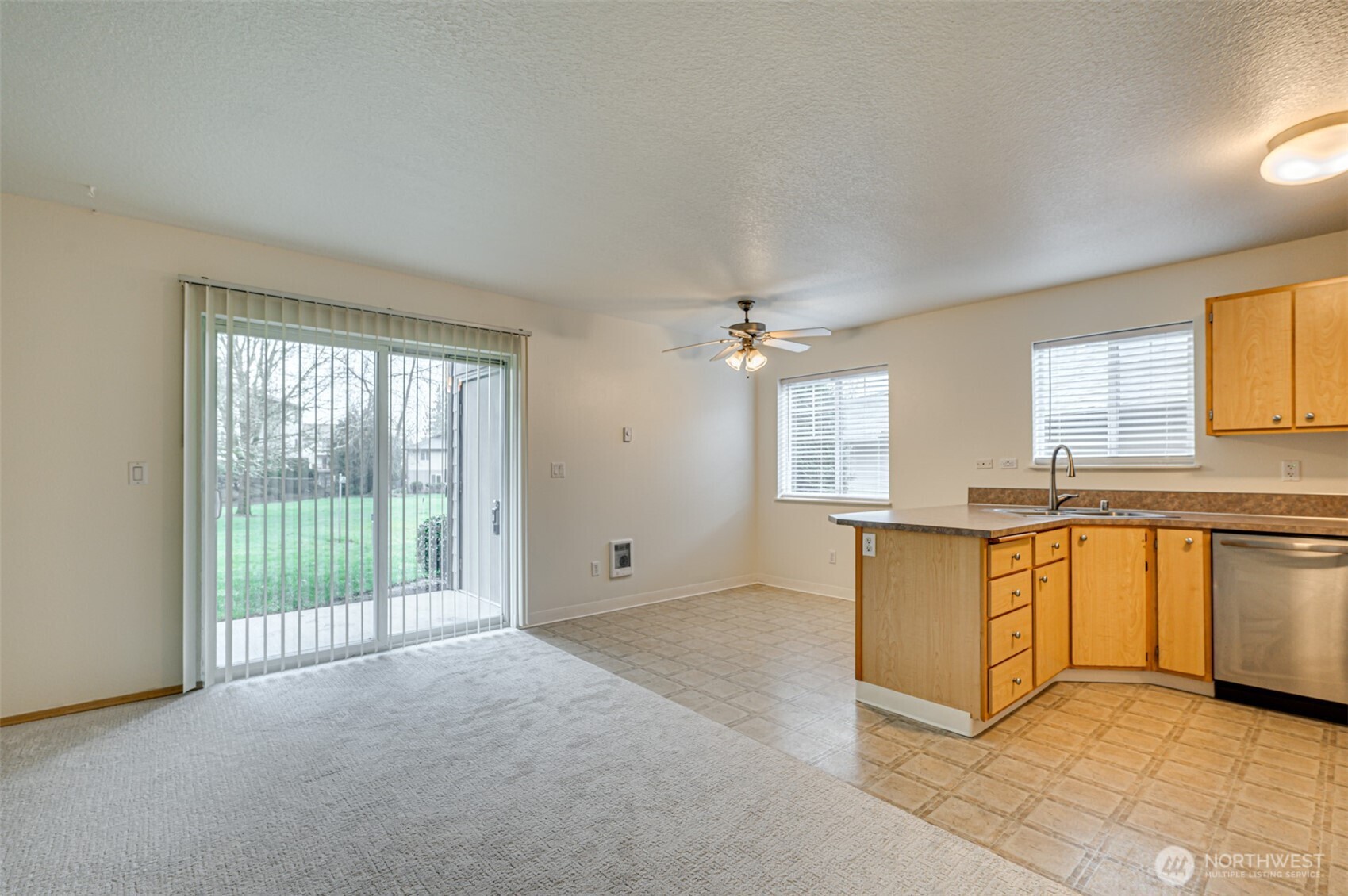 14605 NE 20th Avenue Unit: B101