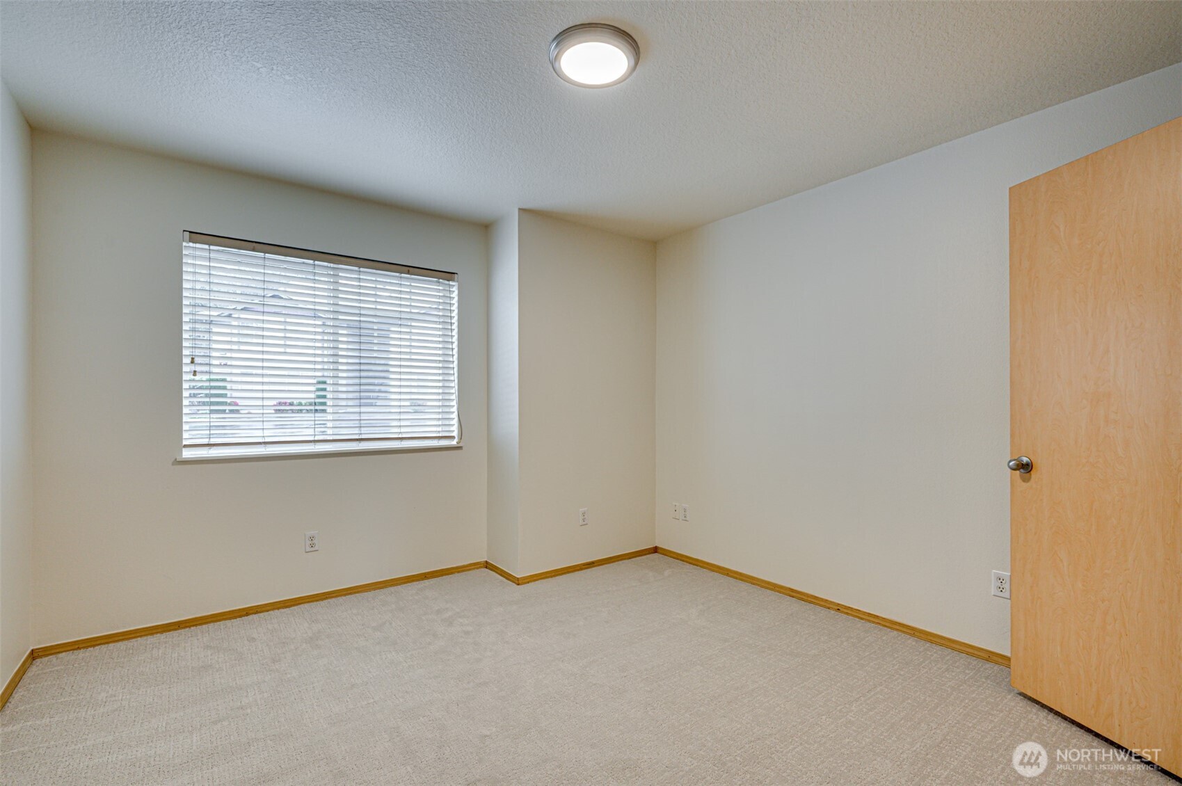 14605 NE 20th Avenue Unit: B101