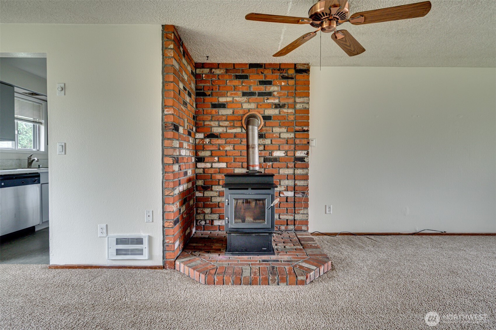 4319 F Circle