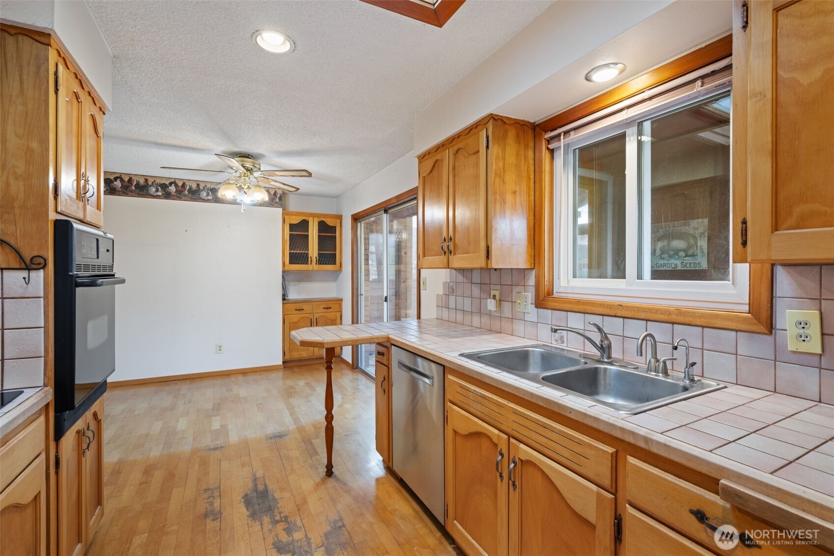 235 9th Street