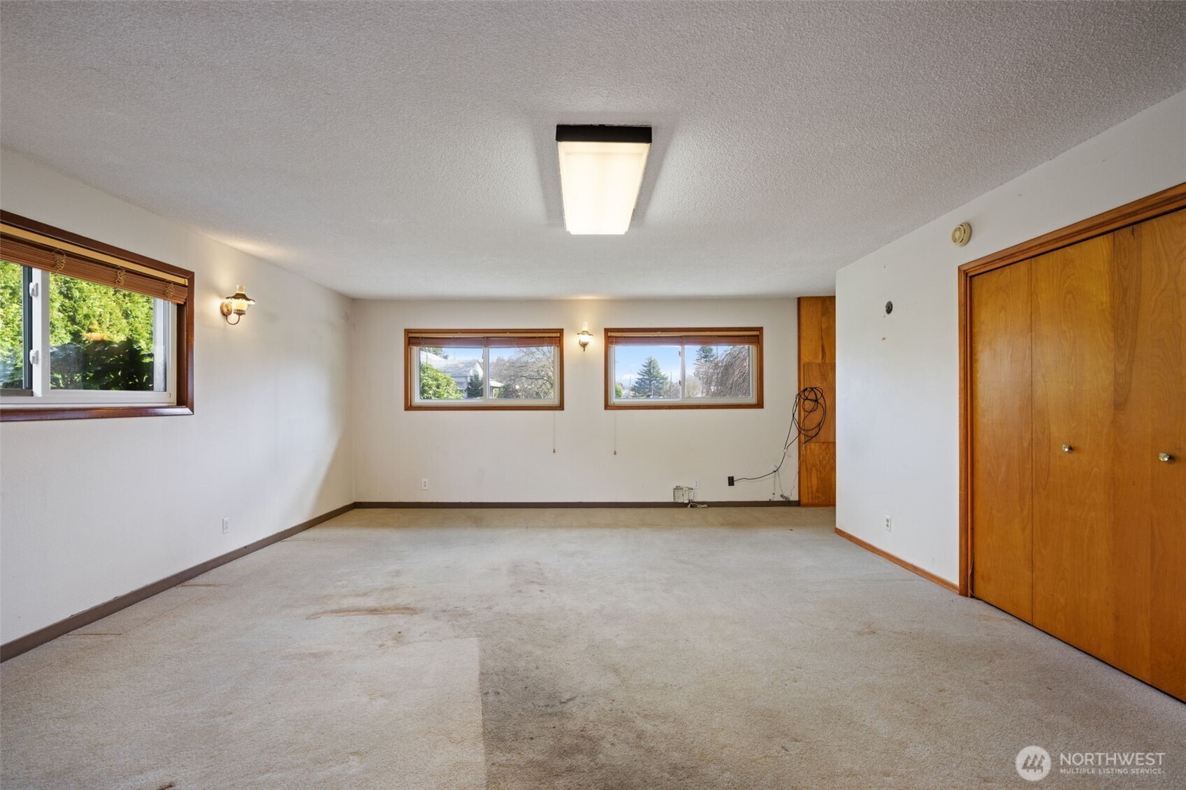 235 9th Street