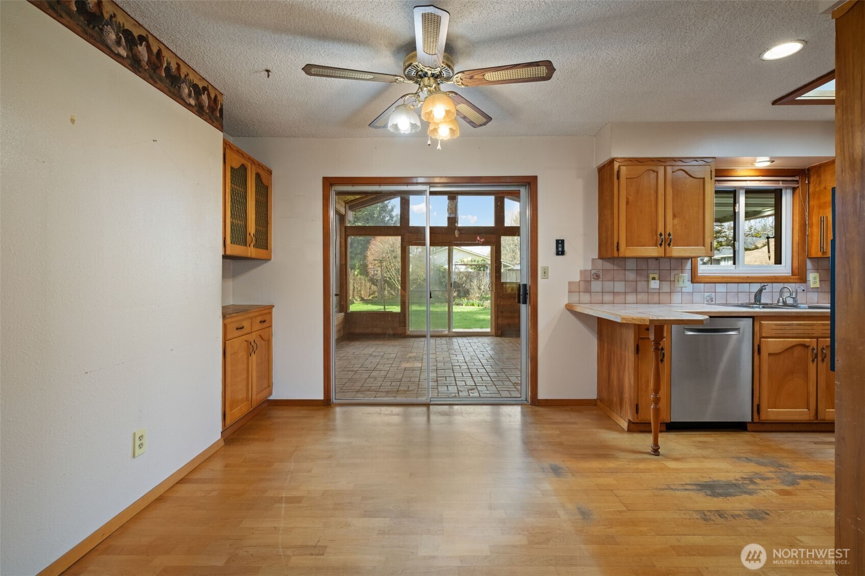 235 9th Street