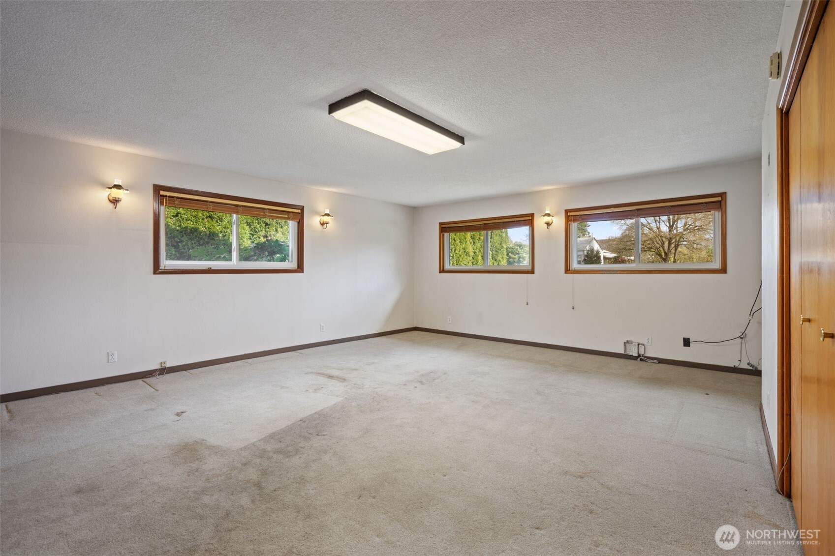 235 9th Street