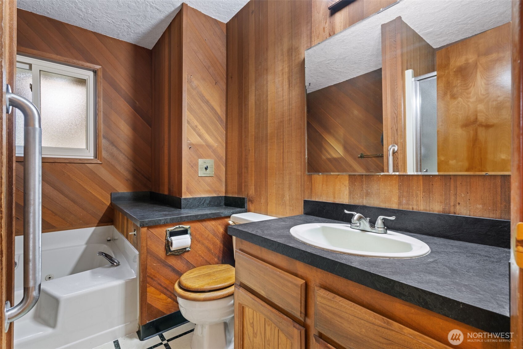 235 9th Street