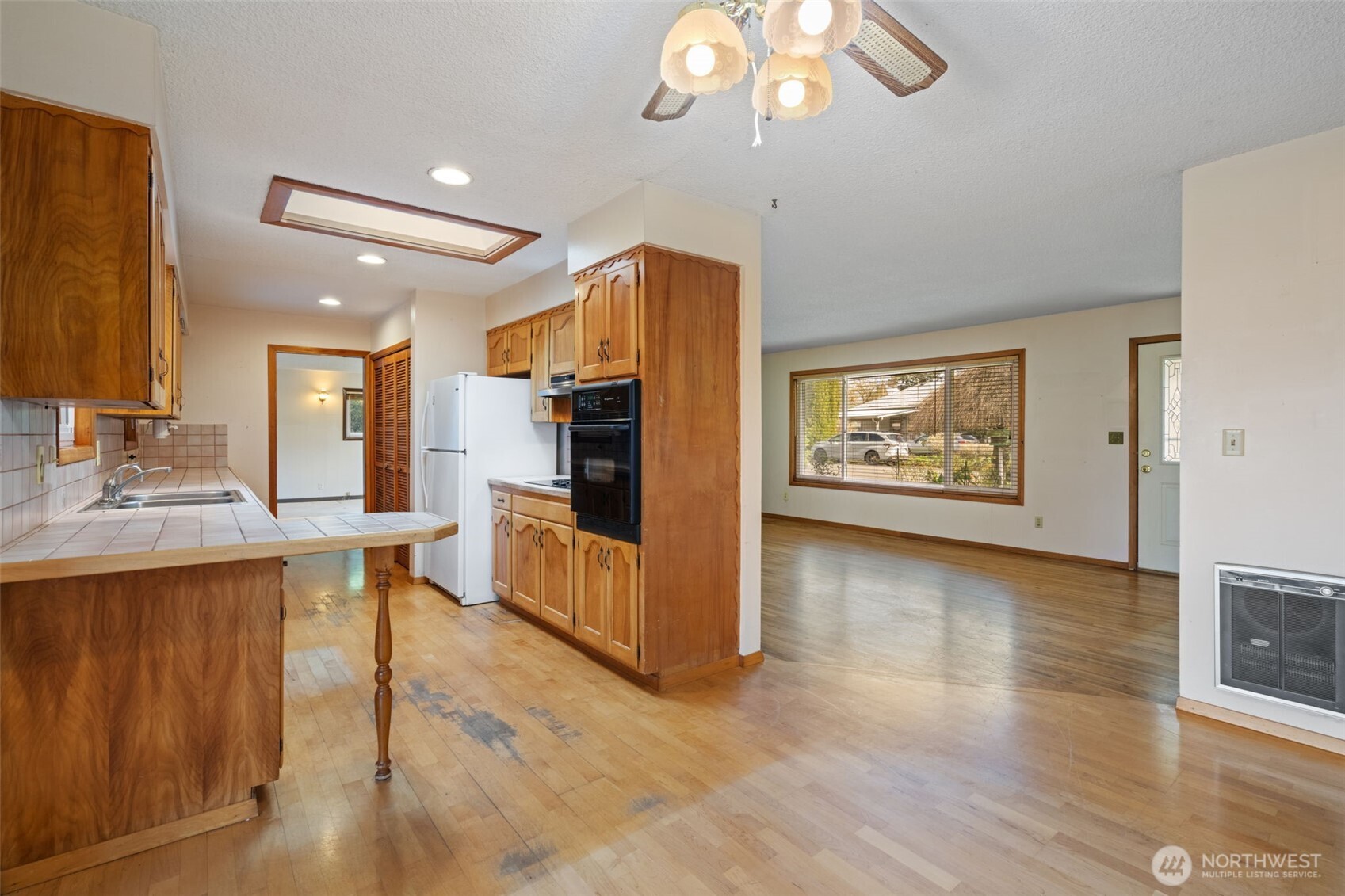 235 9th Street