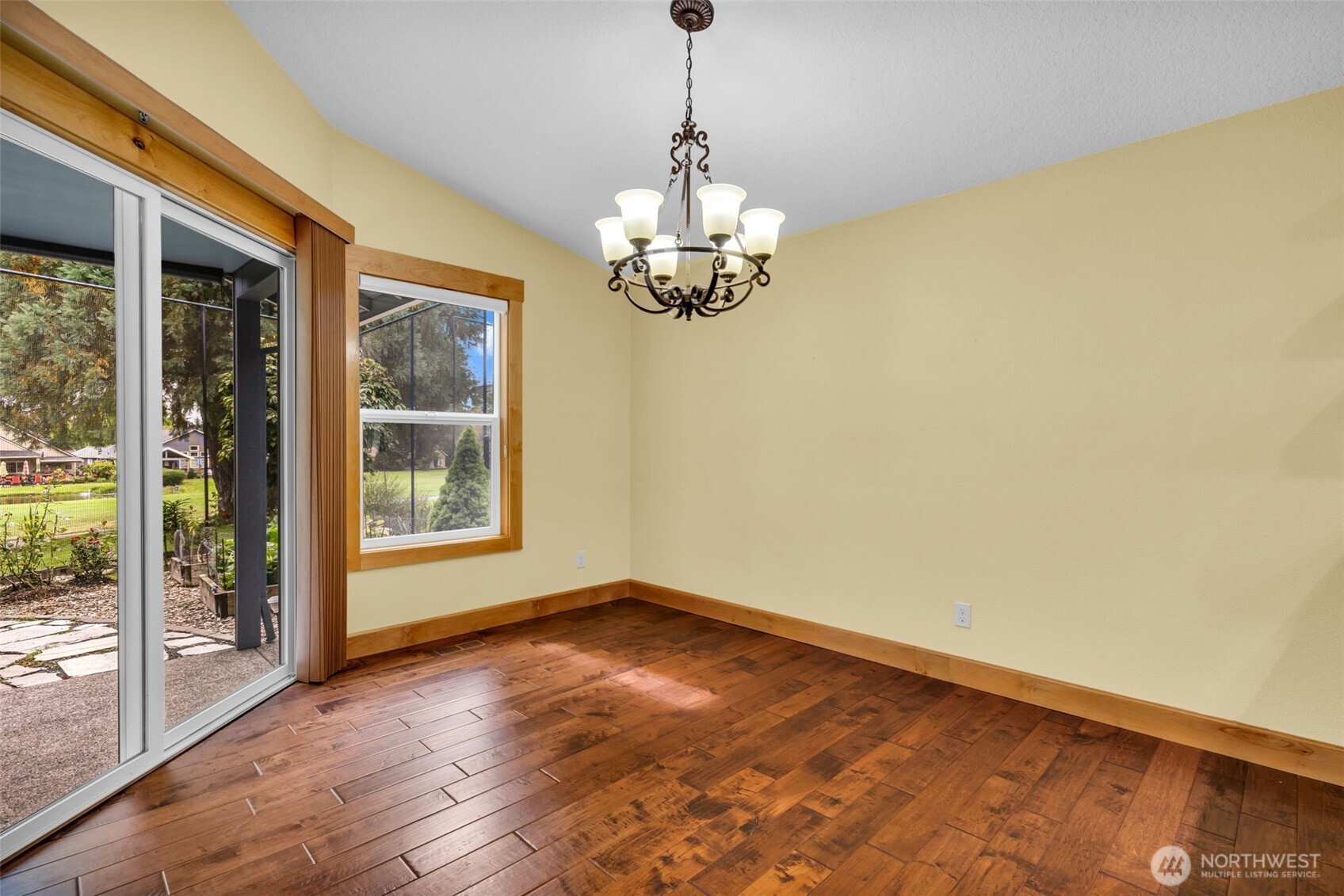 15403 SE 33rd Street