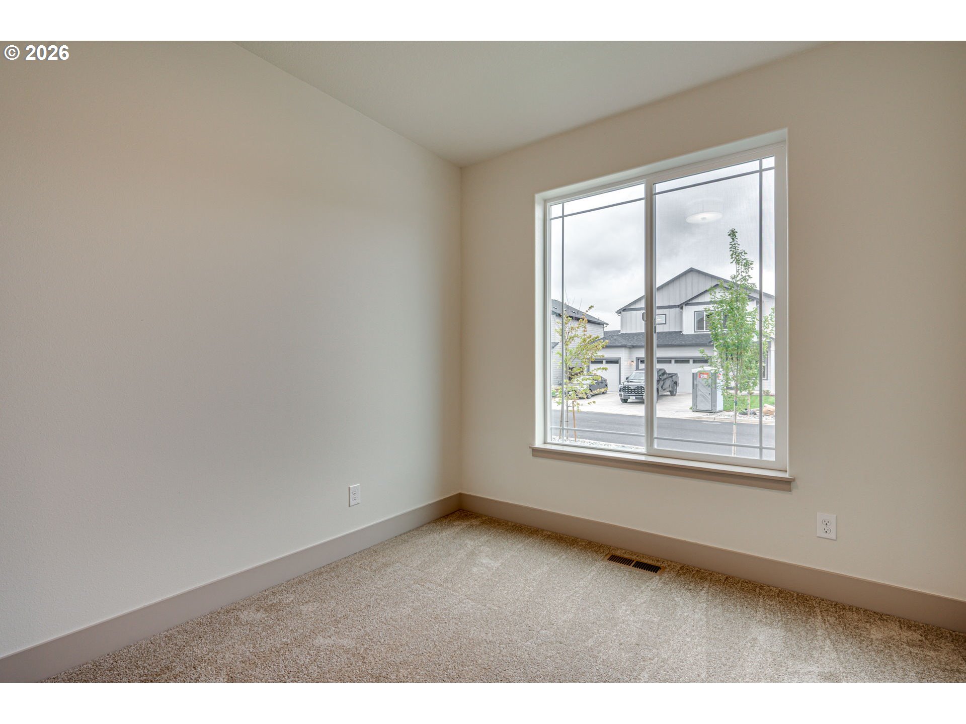 3439 SE 8TH AVE