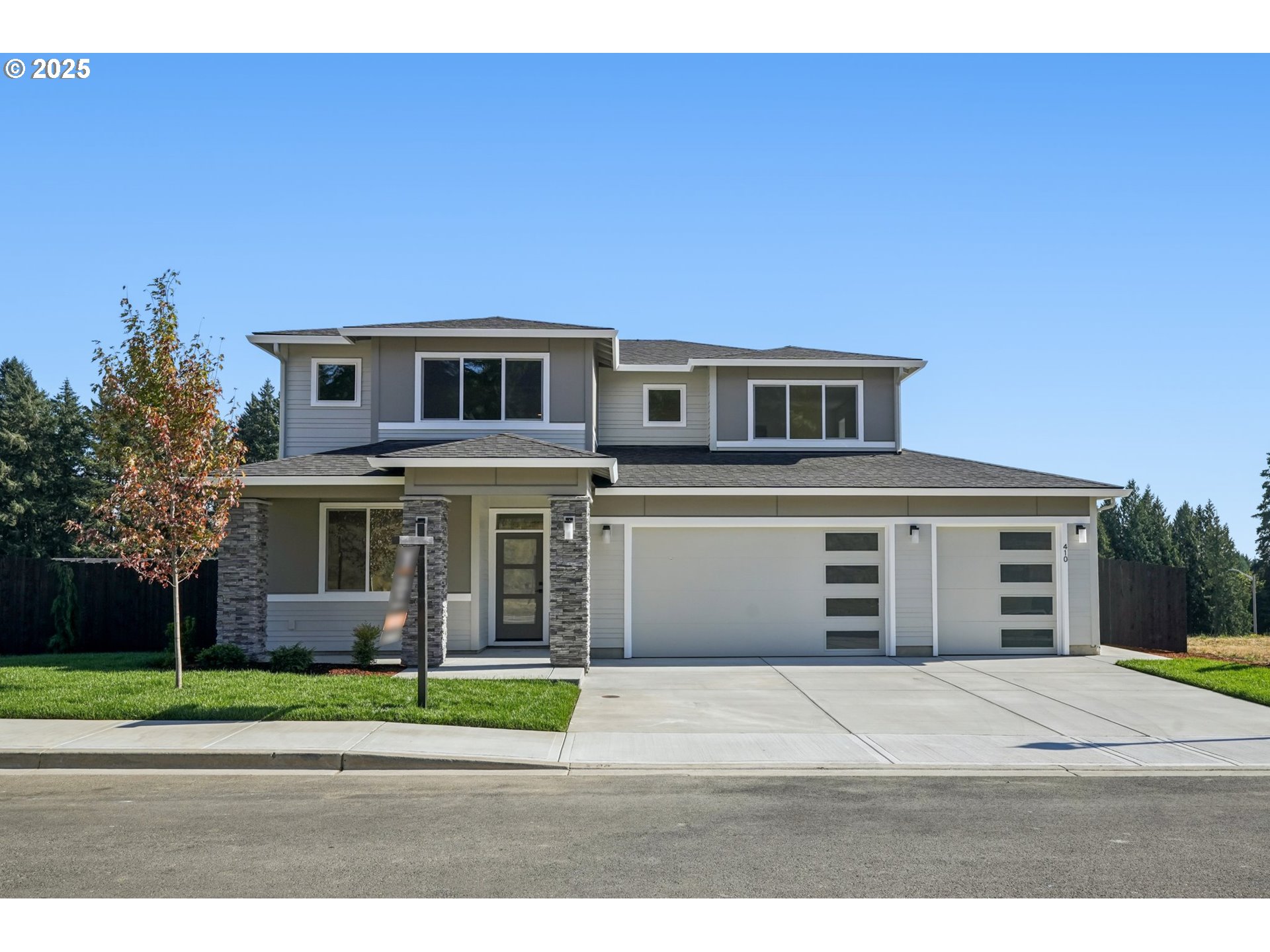 410 W 20TH WAY