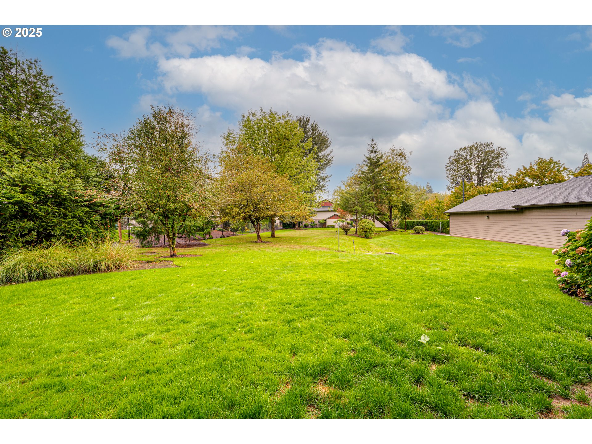 14605 NE 20TH AVE B101