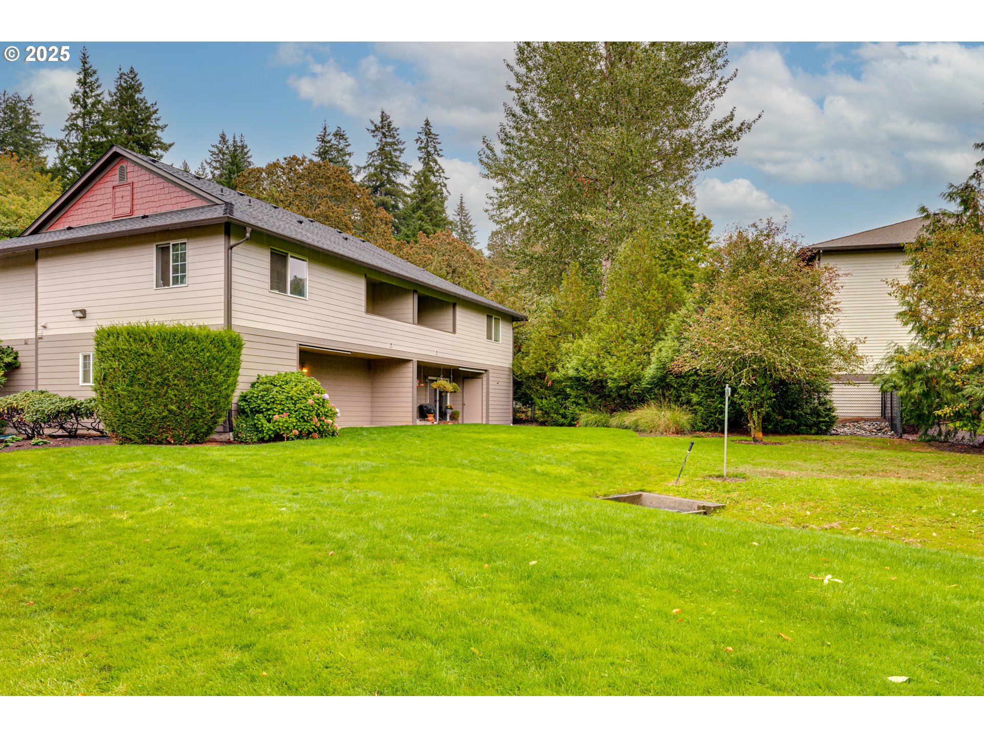 14605 NE 20TH AVE B101