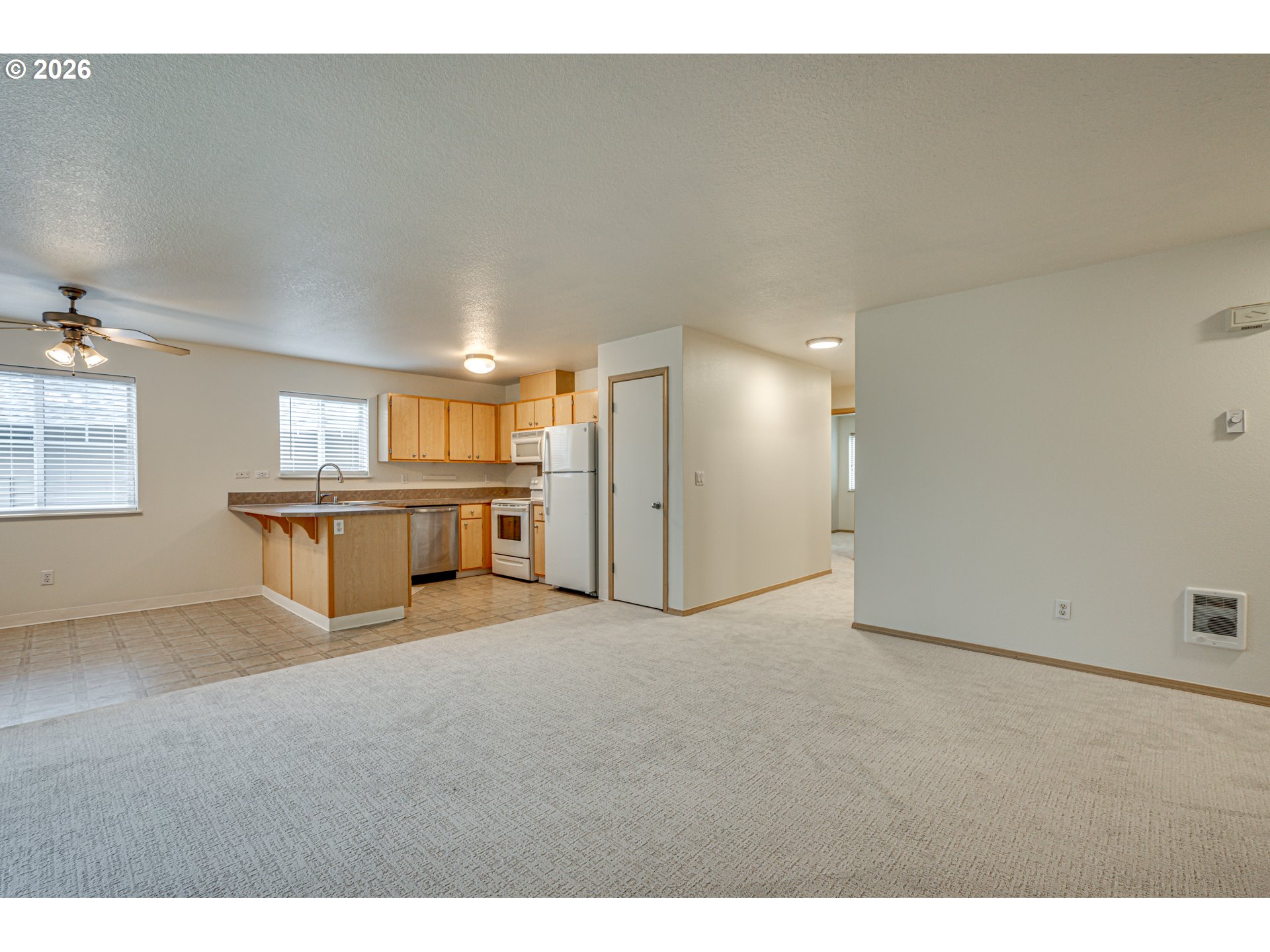14605 NE 20TH AVE B101