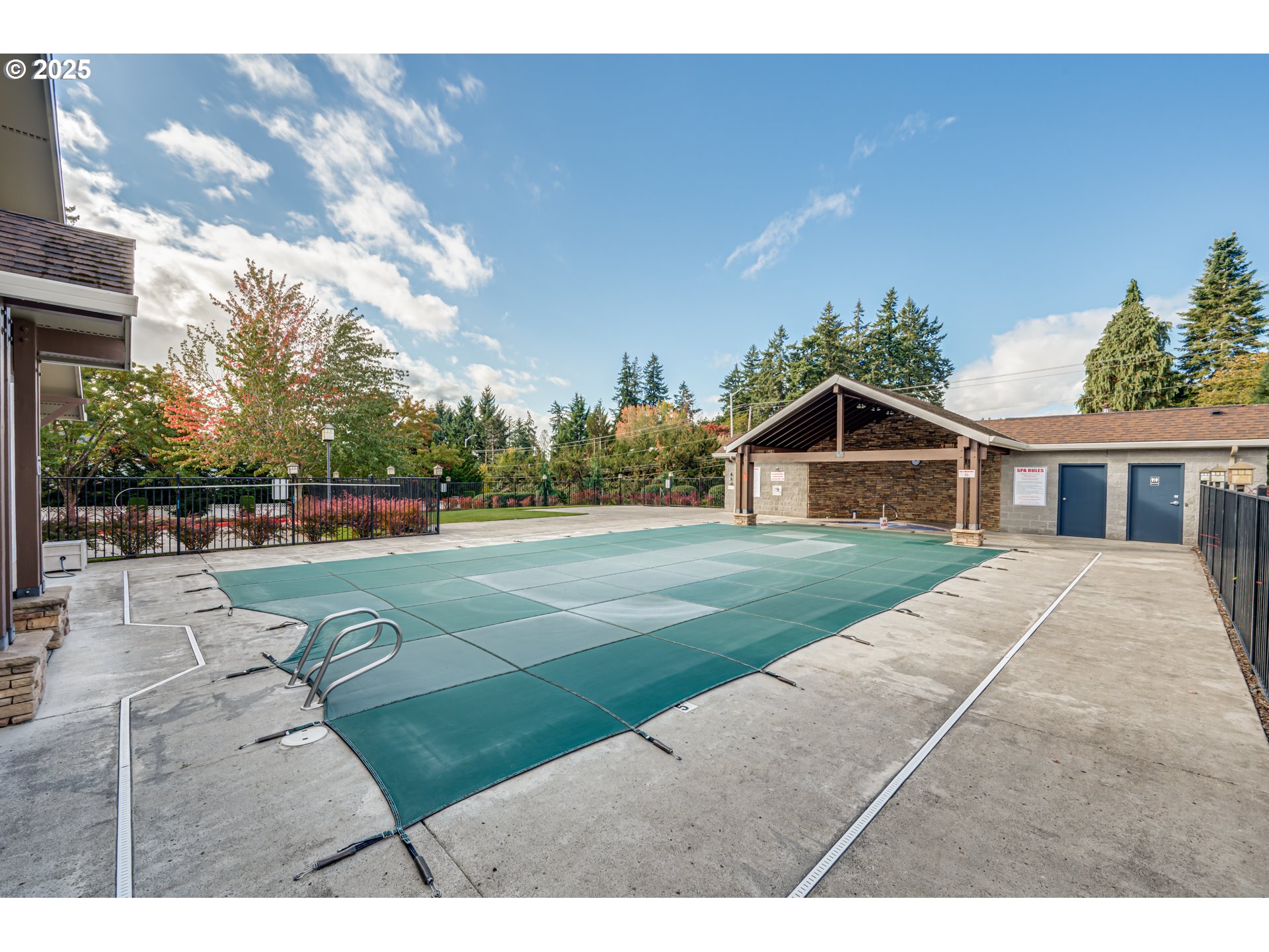 10800 SE 17TH CIR F70