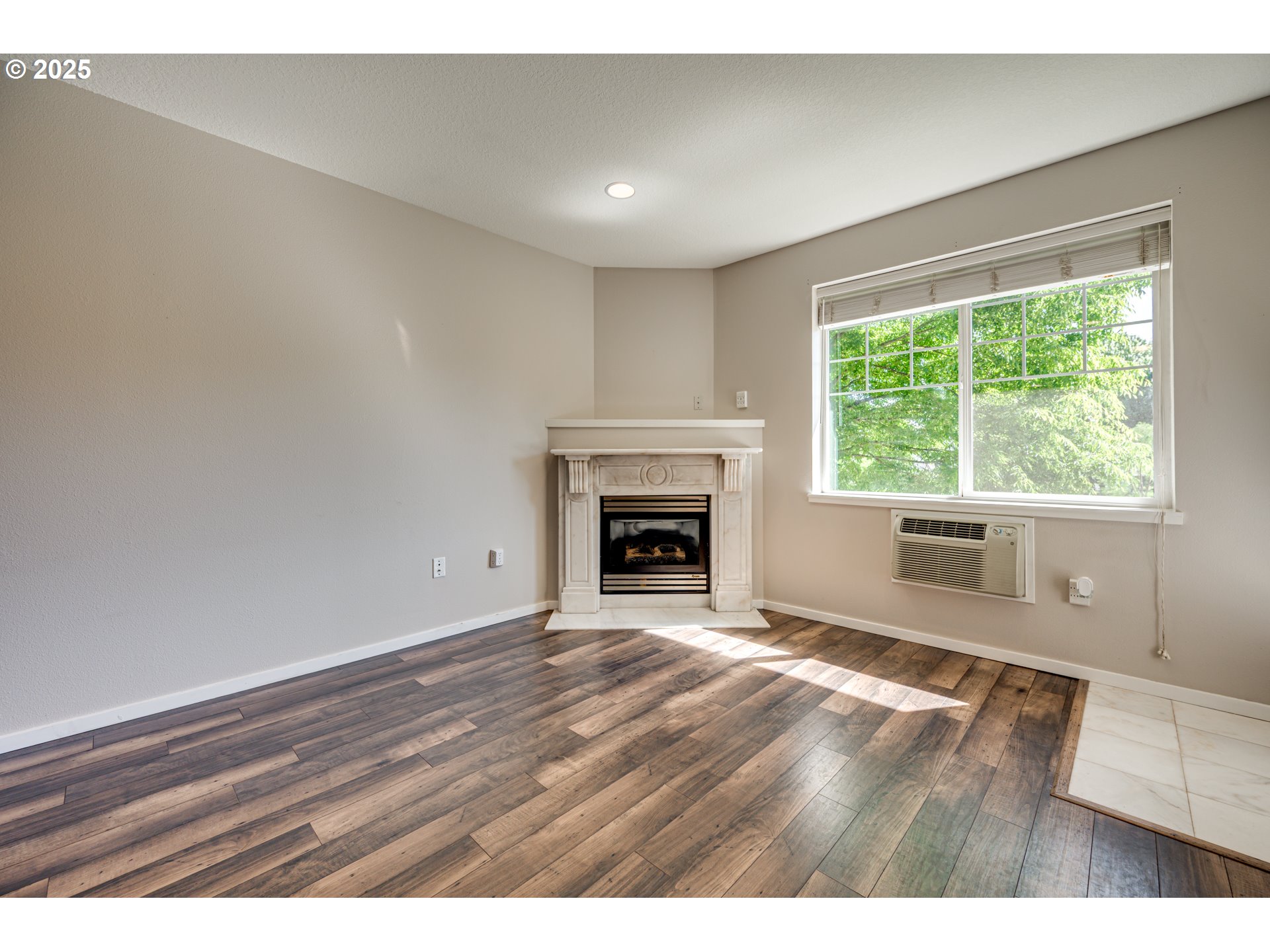 10800 SE 17TH CIR F70
