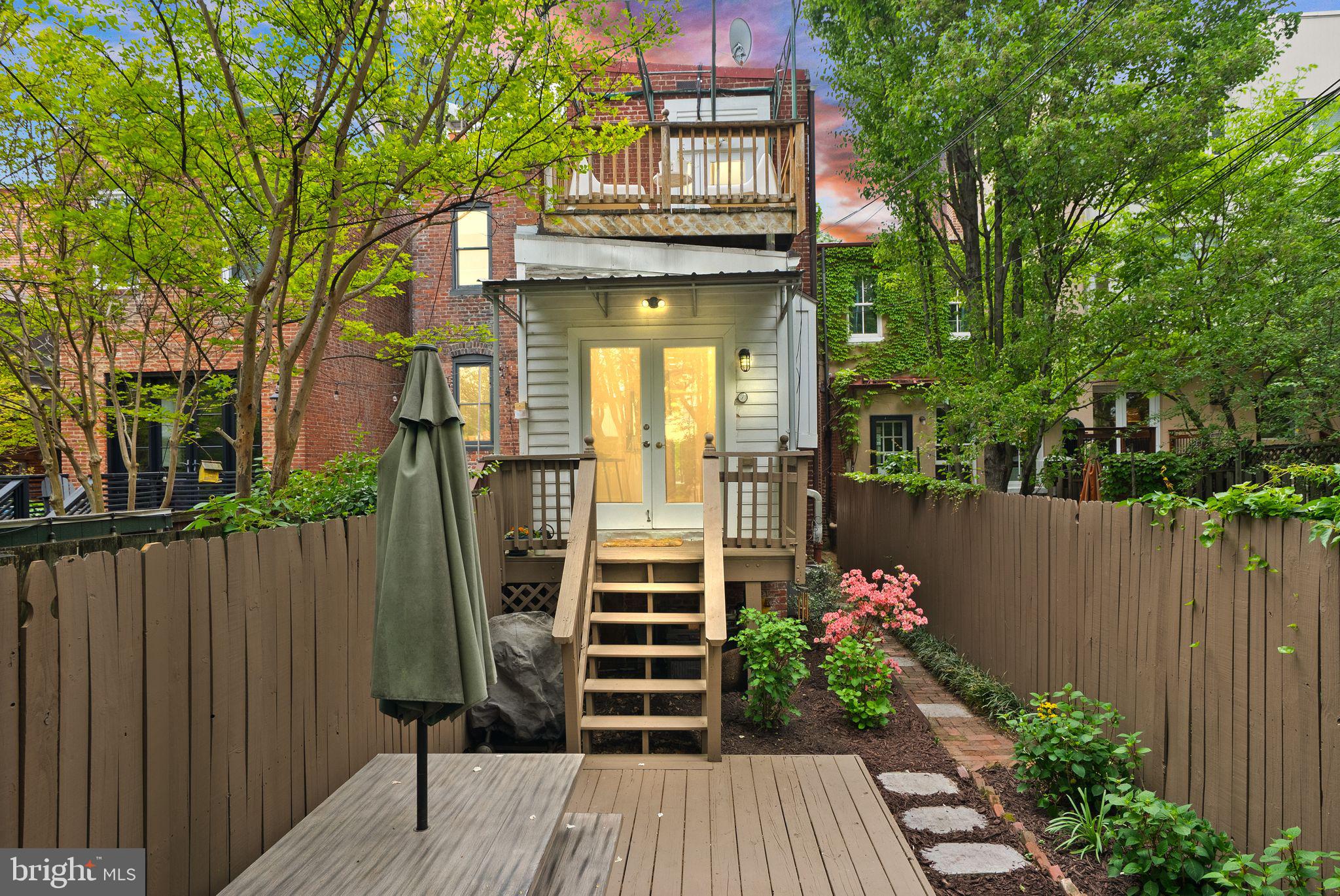 116 5th St SE