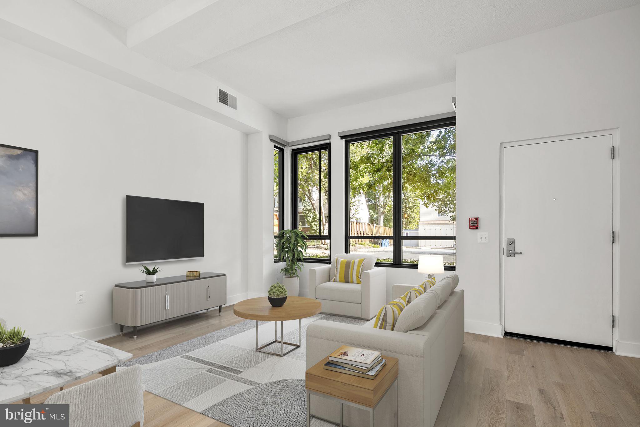 1512 N Scott STREET Unit: TH-4