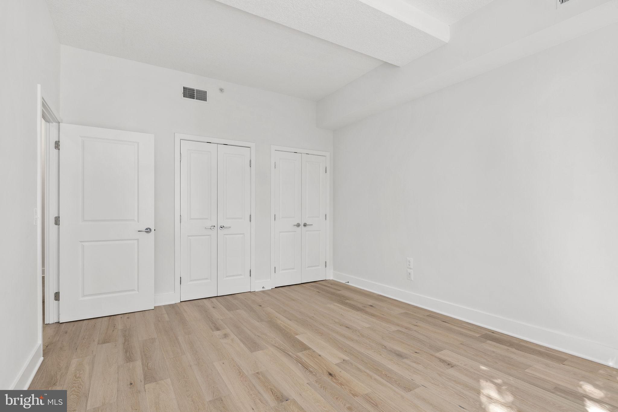 1512 N Scott STREET Unit: TH-4