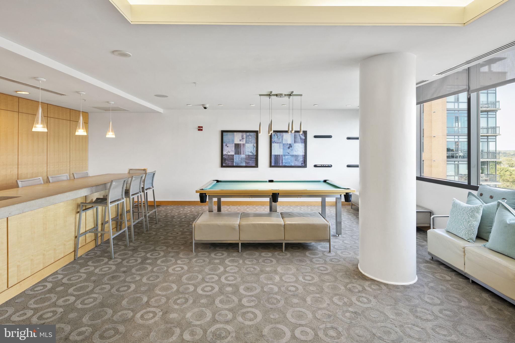 1512 N Scott STREET Unit: TH-4