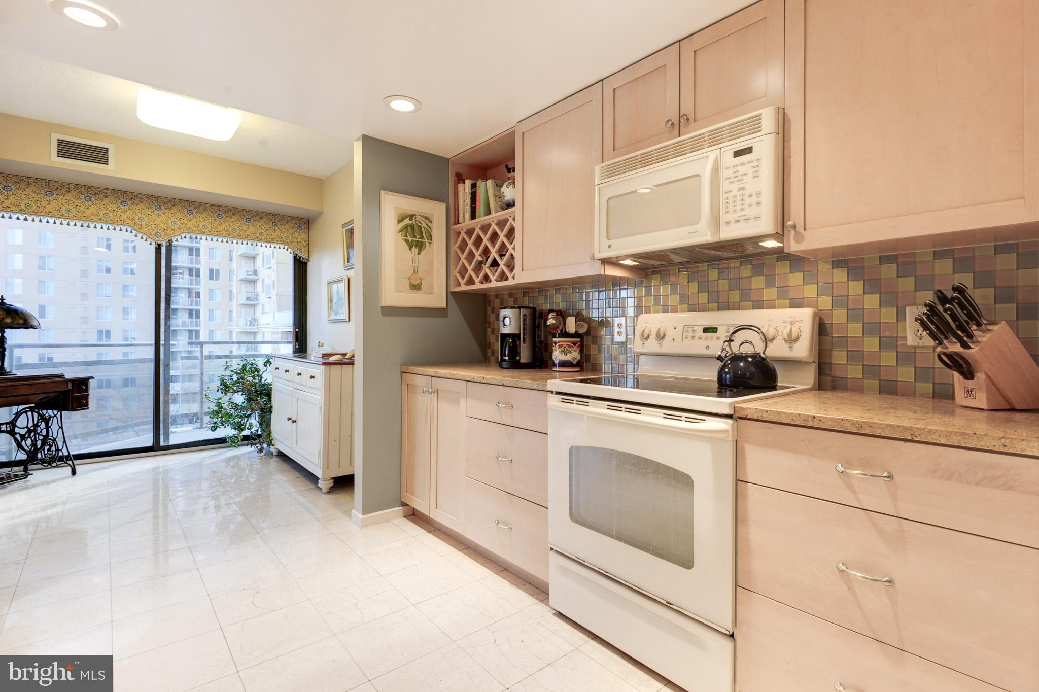 1530 Key Boulevard Unit: 428