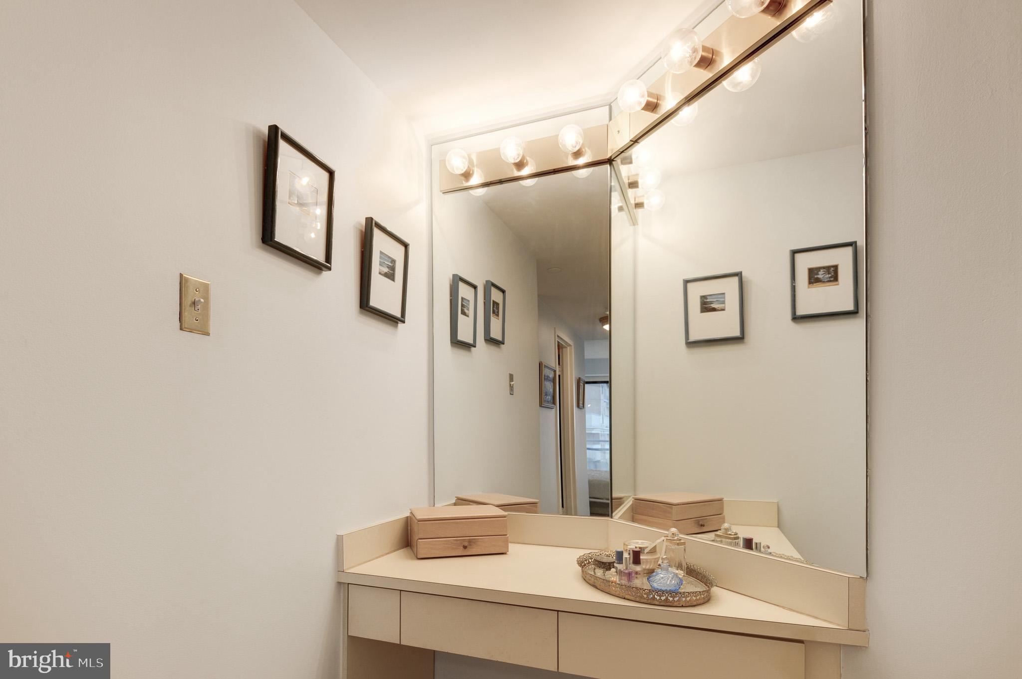 1530 Key Boulevard Unit: 428