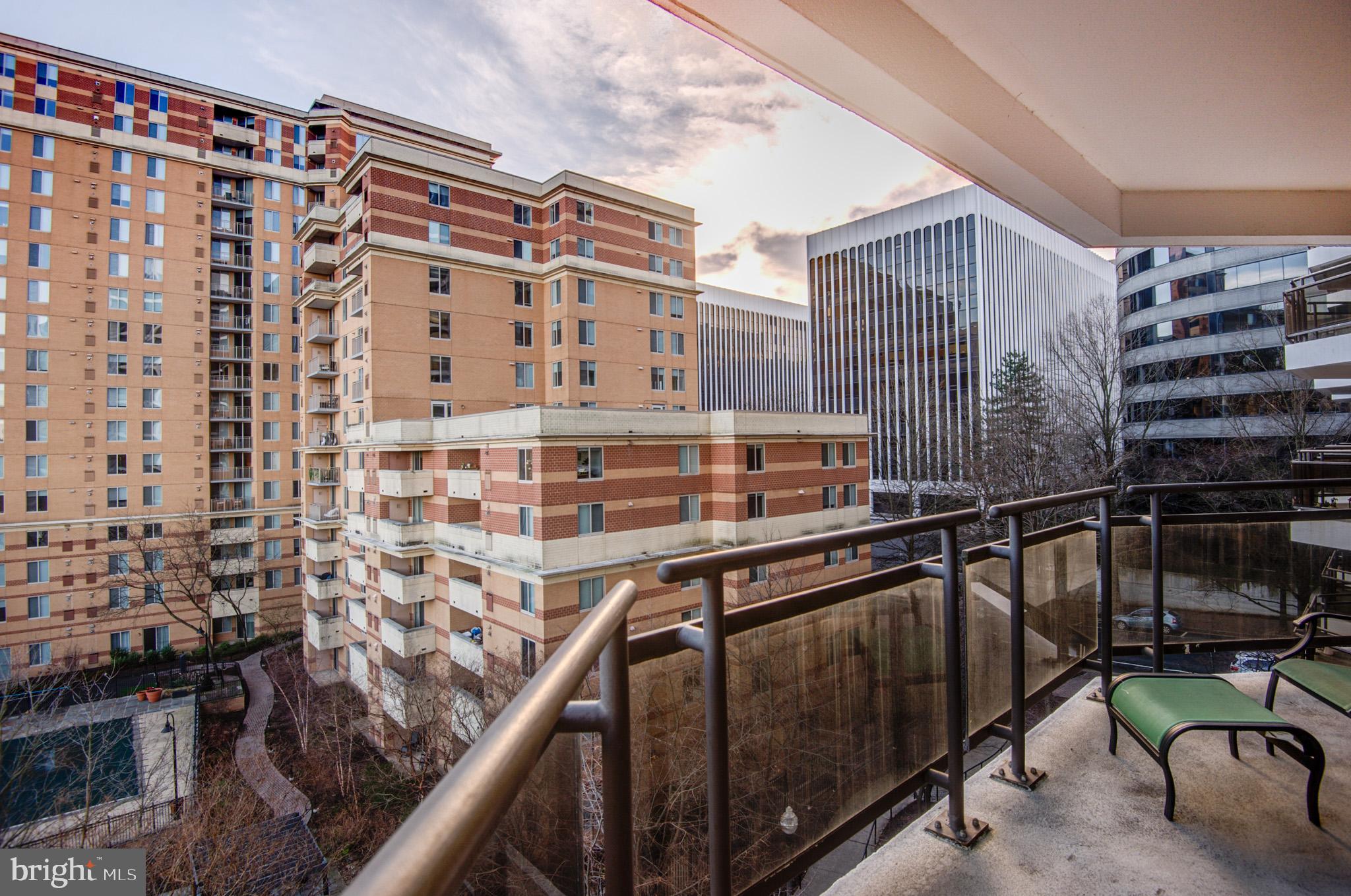 1530 Key Boulevard Unit: 428