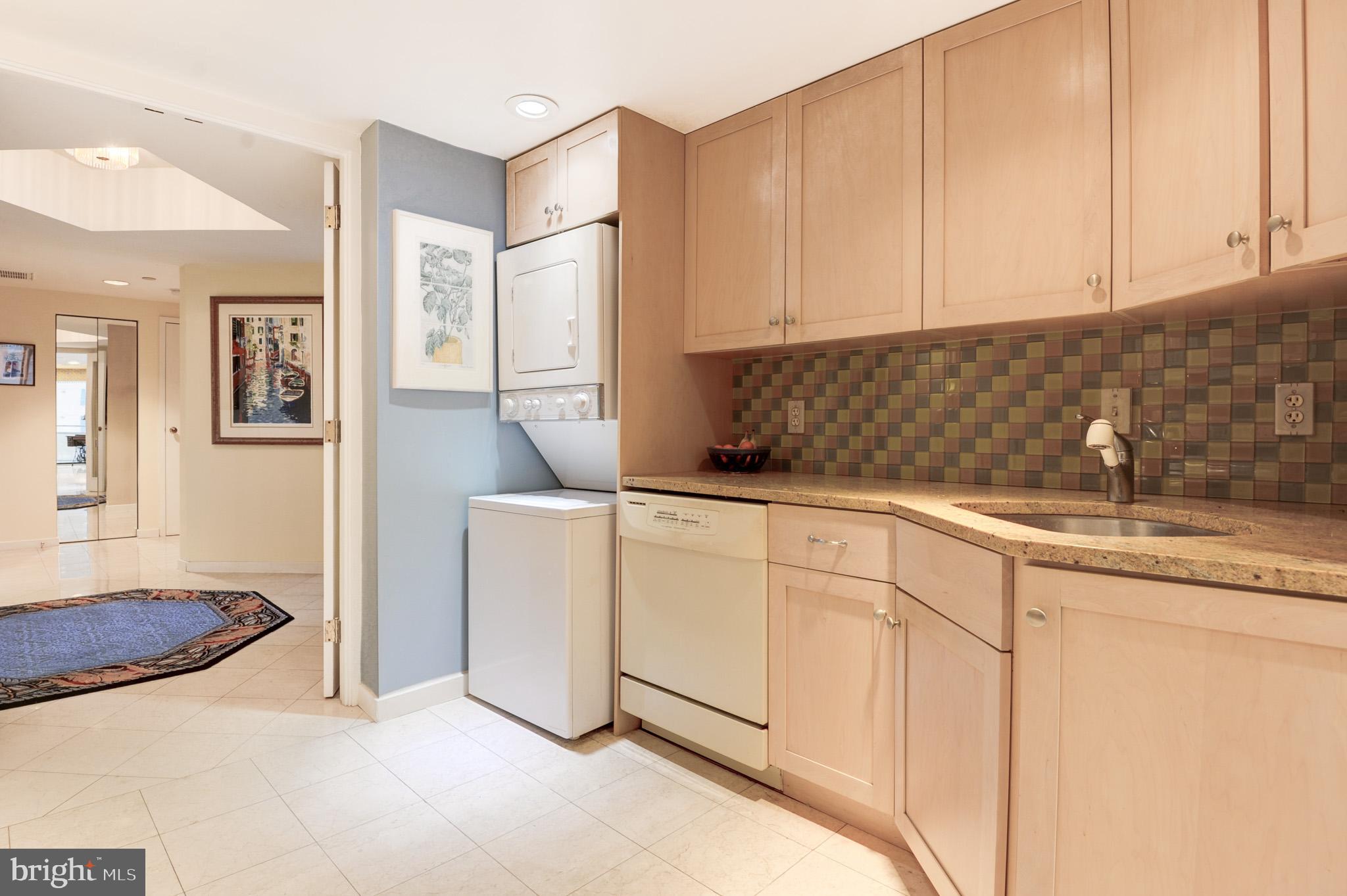 1530 Key Boulevard Unit: 428