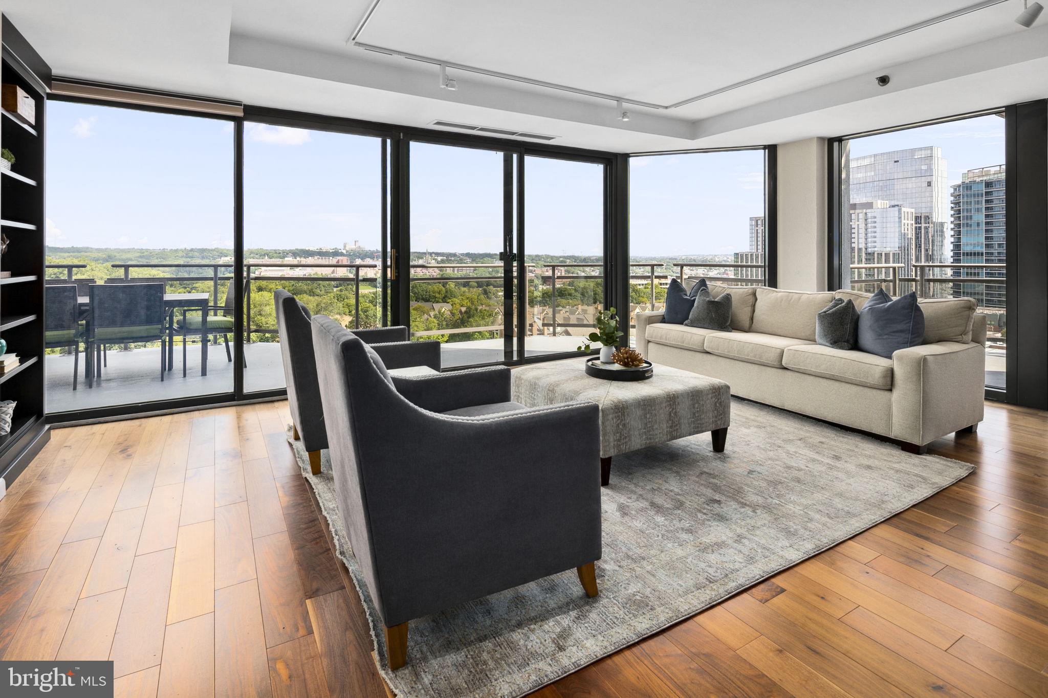 1530 Key Blvd #1112/1115