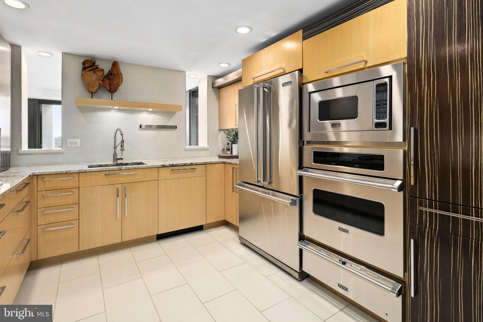 1530 Key Blvd #1112/1115