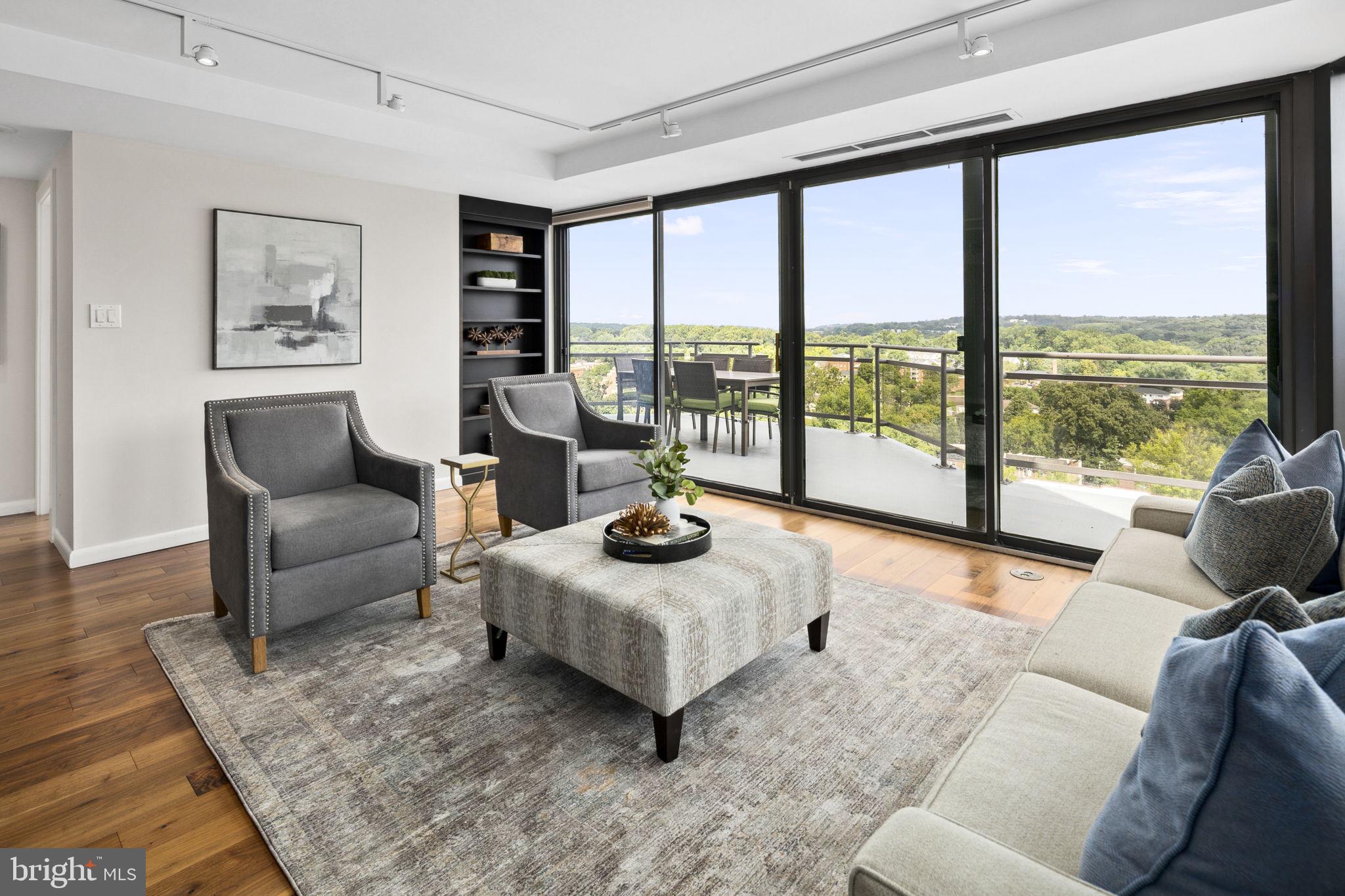 1530 Key Blvd #1112/1115