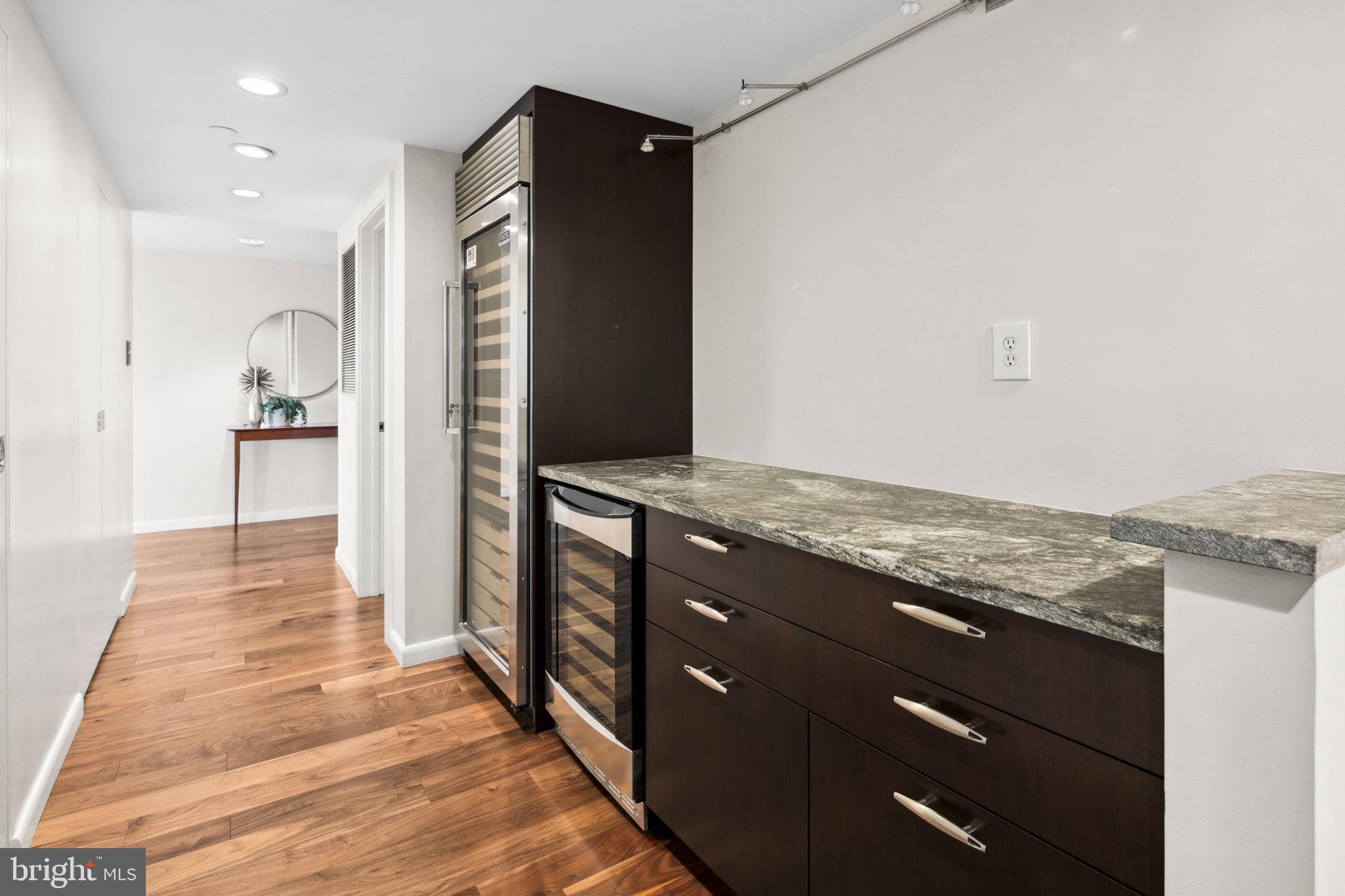 1530 Key Blvd #1112/1115
