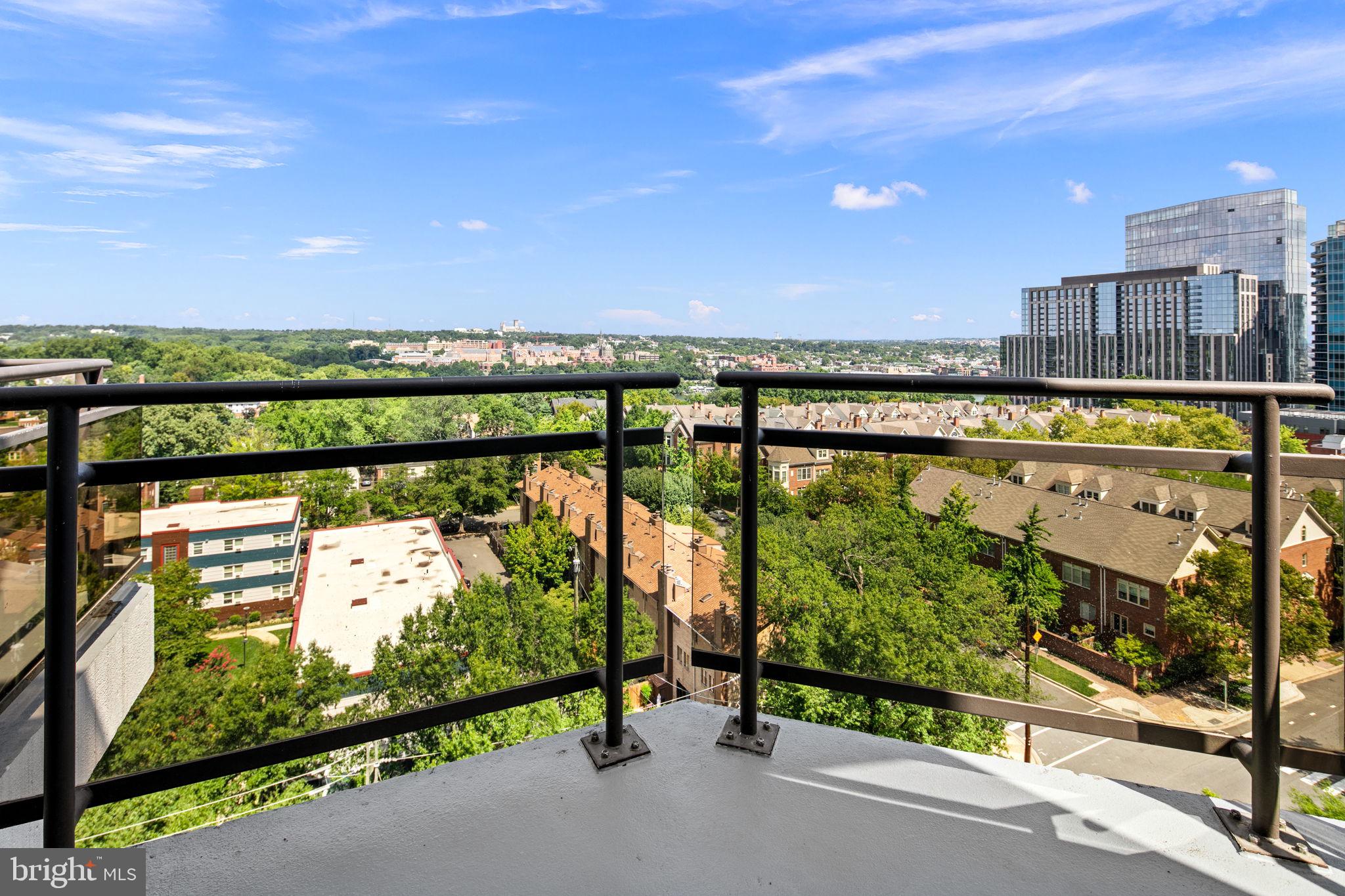 1530 Key Blvd #1112/1115