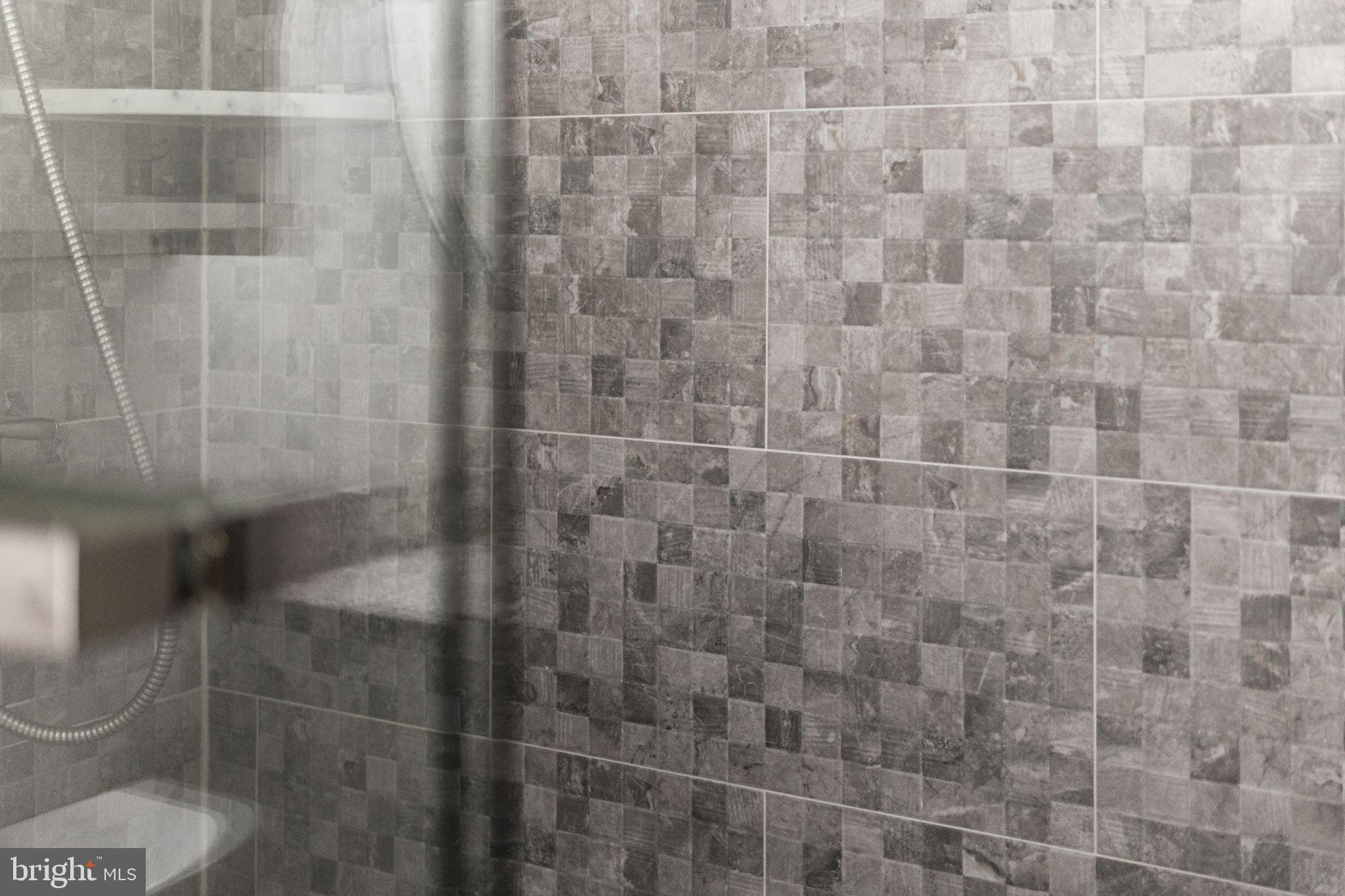 1805 Crystal Dr #215s