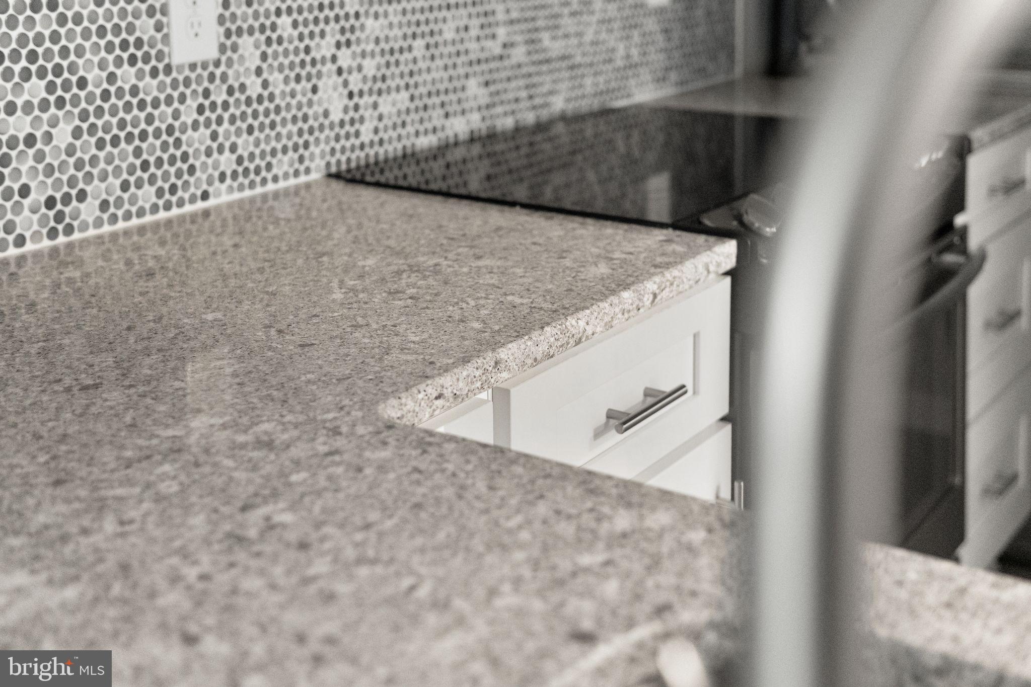 1805 Crystal Dr #215s