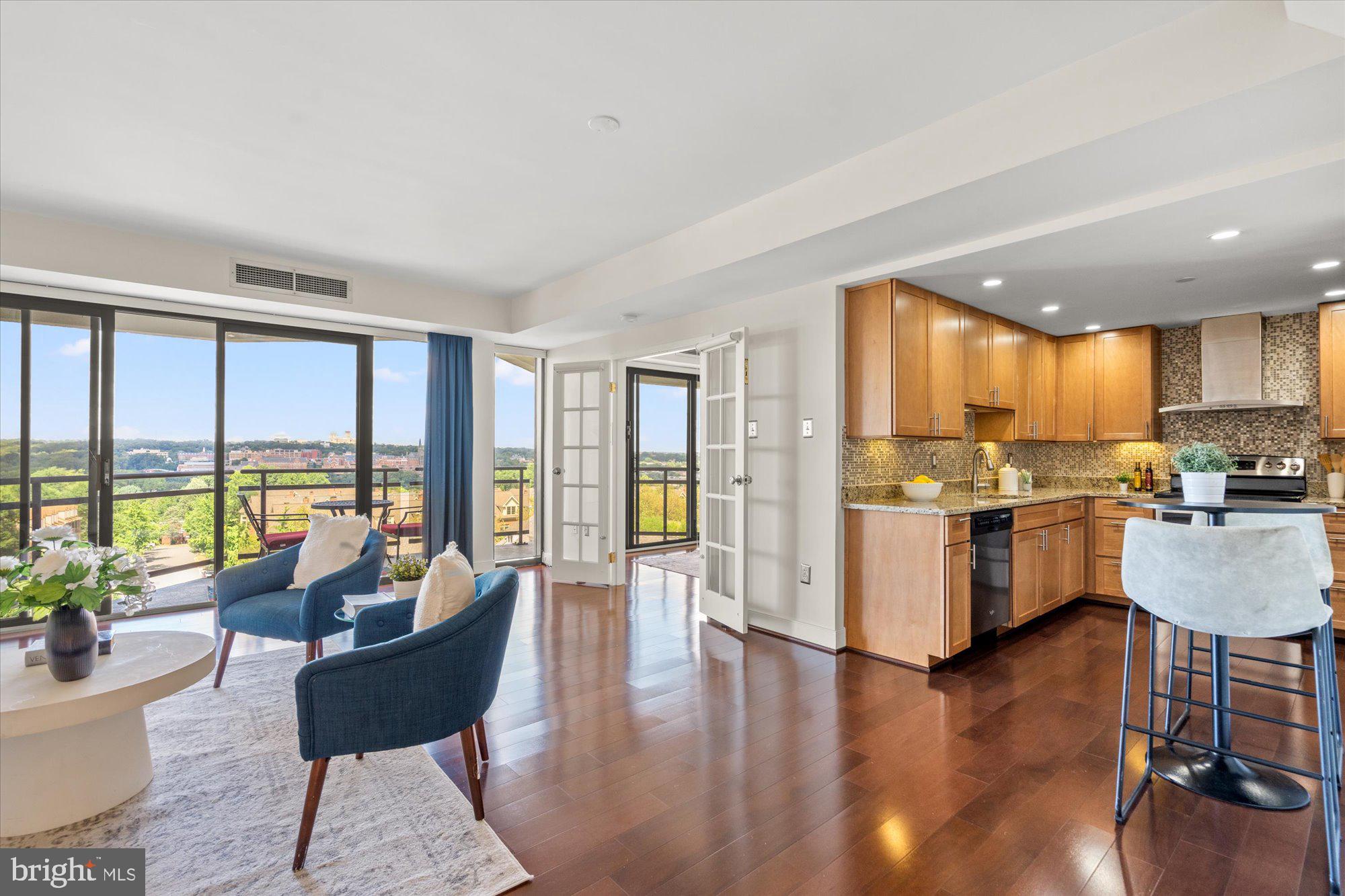 1530 KEY BOULEVARD 816