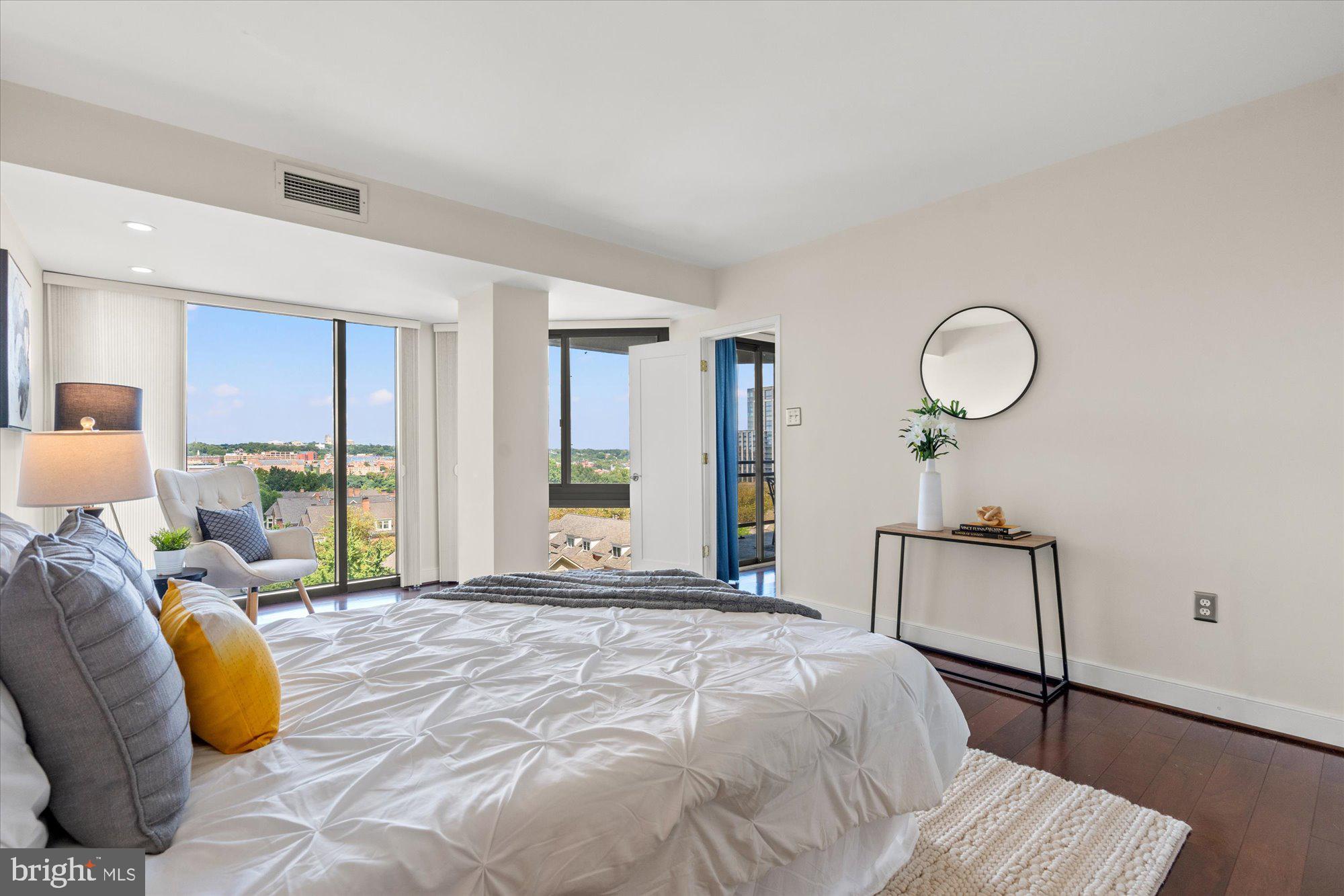 1530 KEY BOULEVARD 816