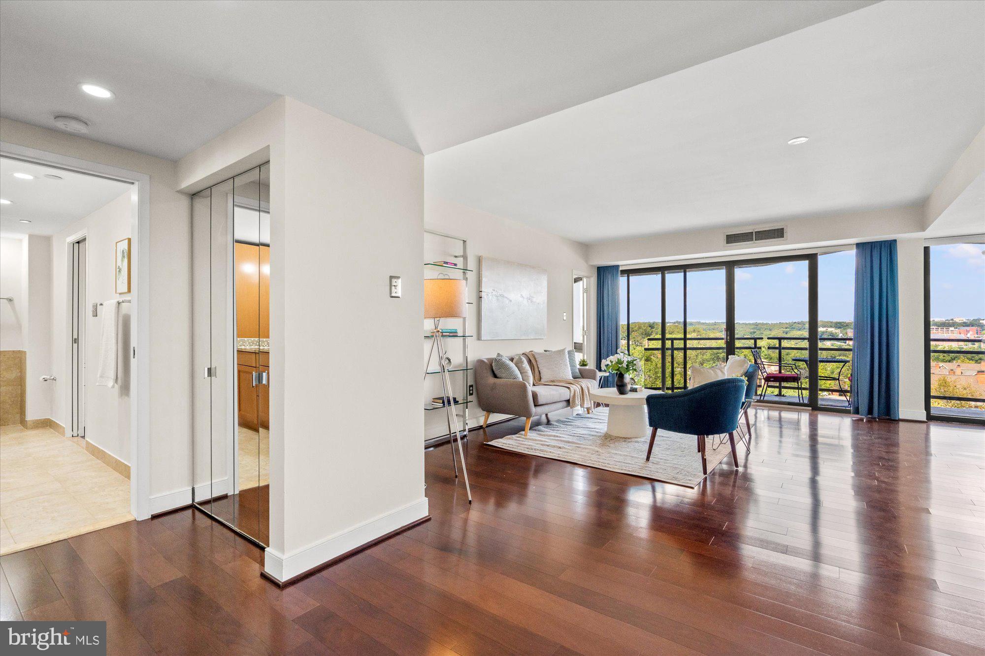 1530 KEY BOULEVARD 816